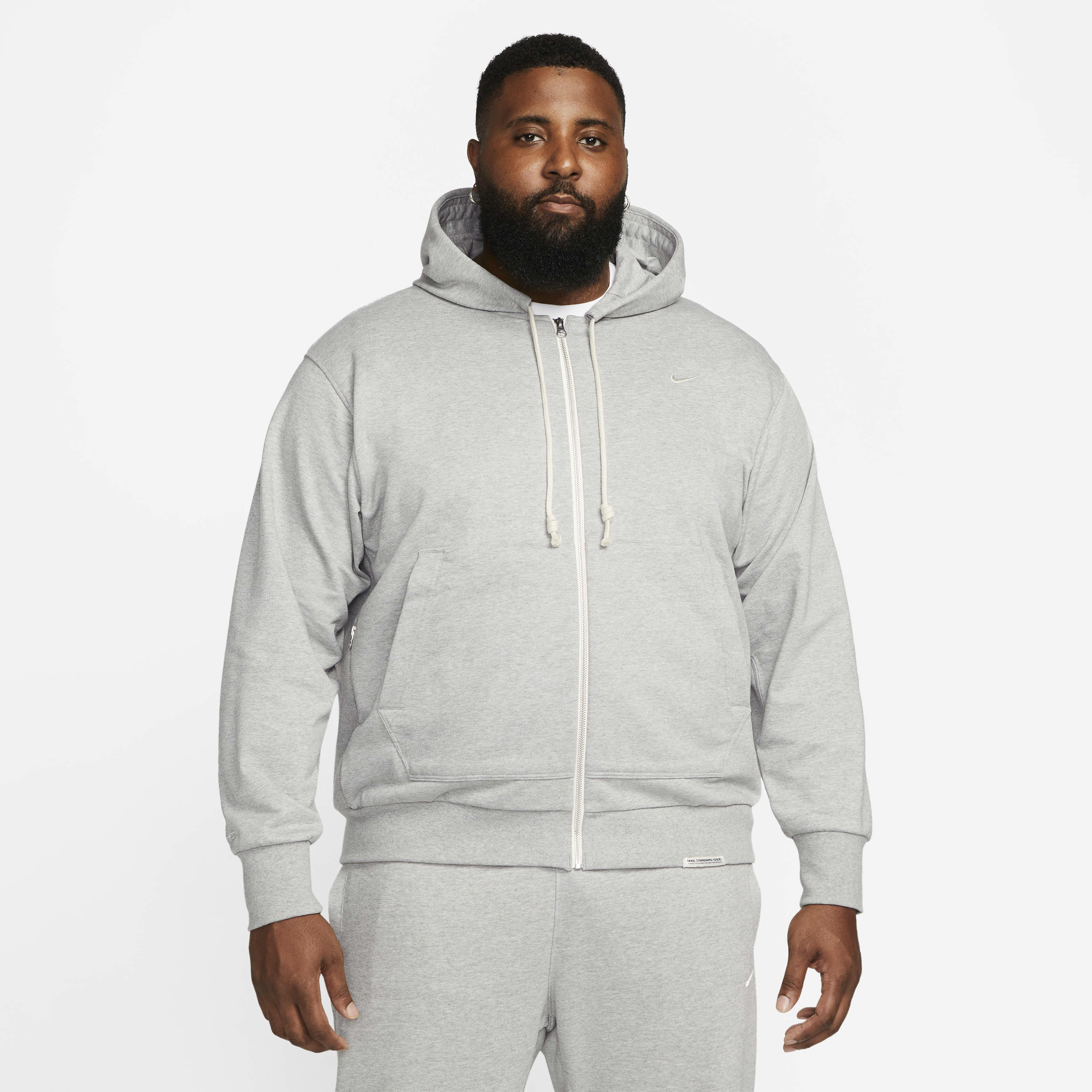 Nike Standard Issue image number 10