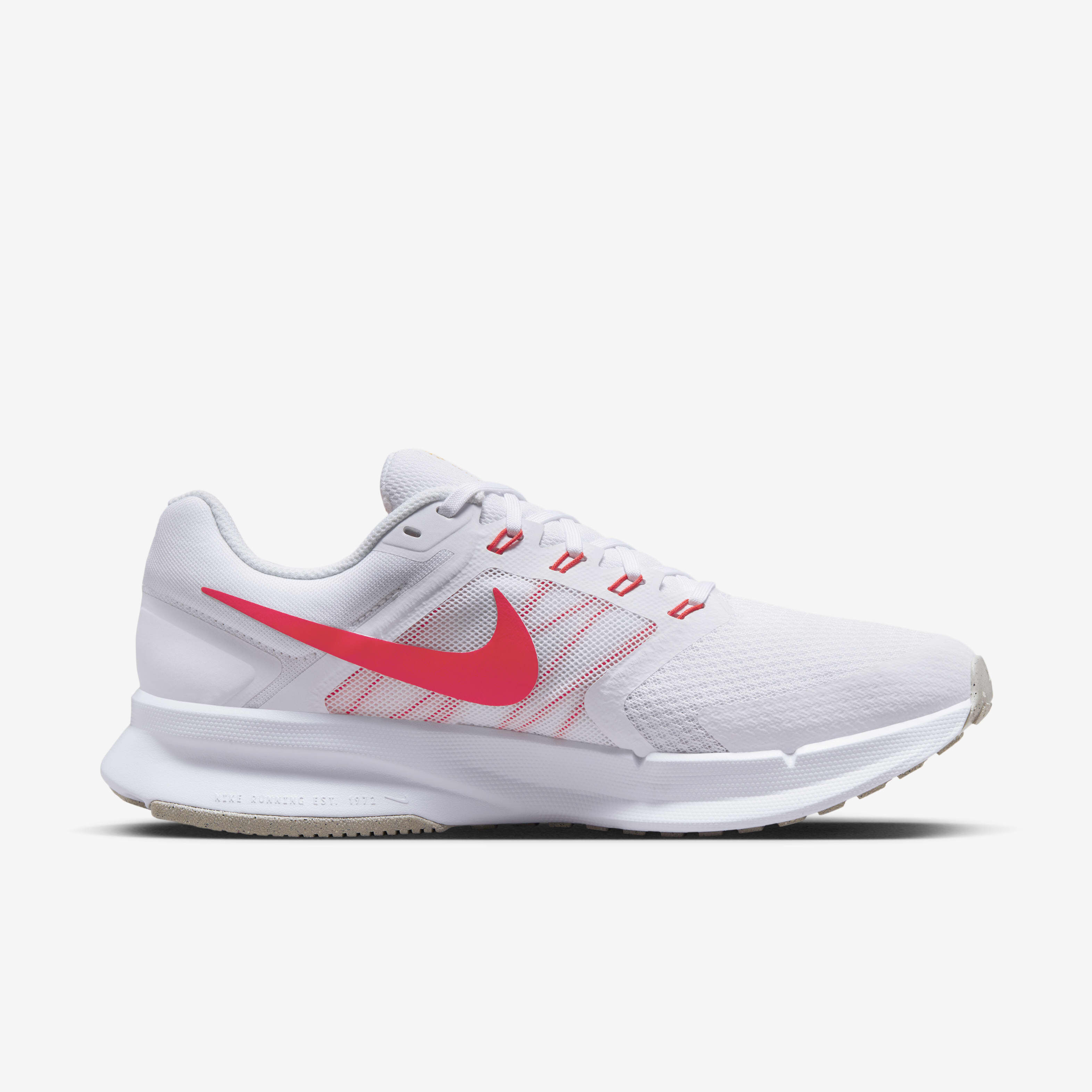 Nike Run Swift 3 image number 2
