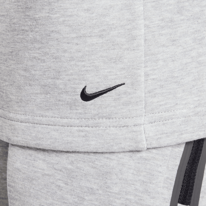 Nike Tech Fleece image number 2 Nike Tech Fleece image number 2