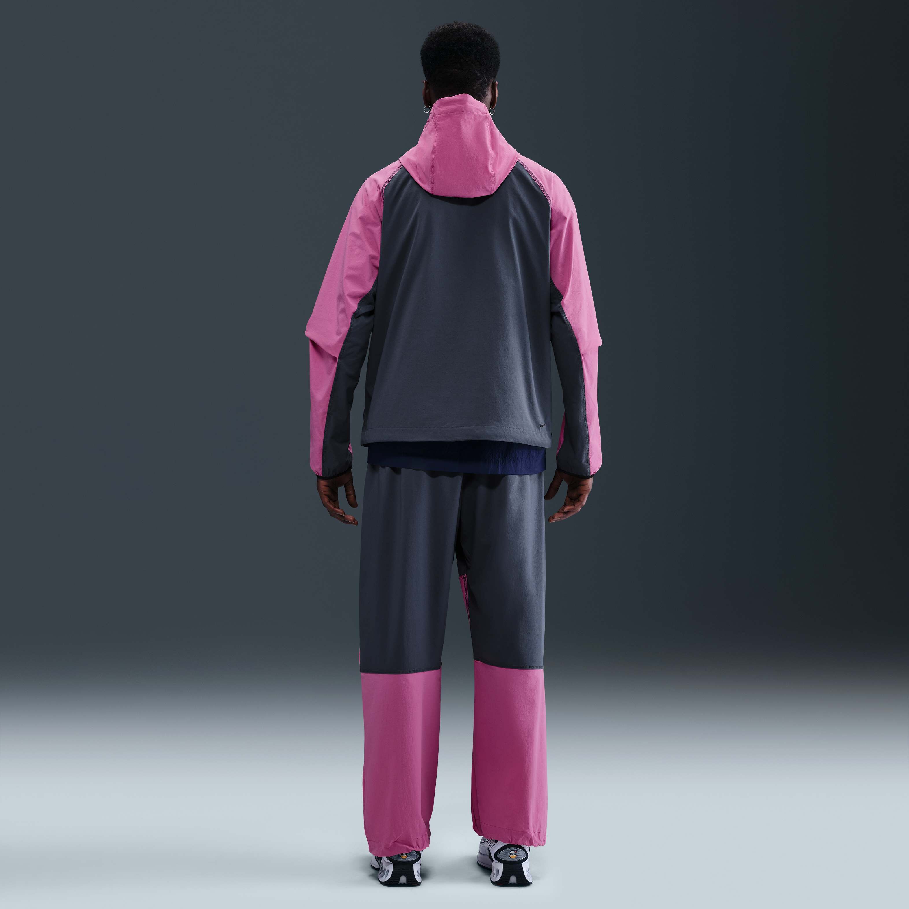 Nike Tech image number 3