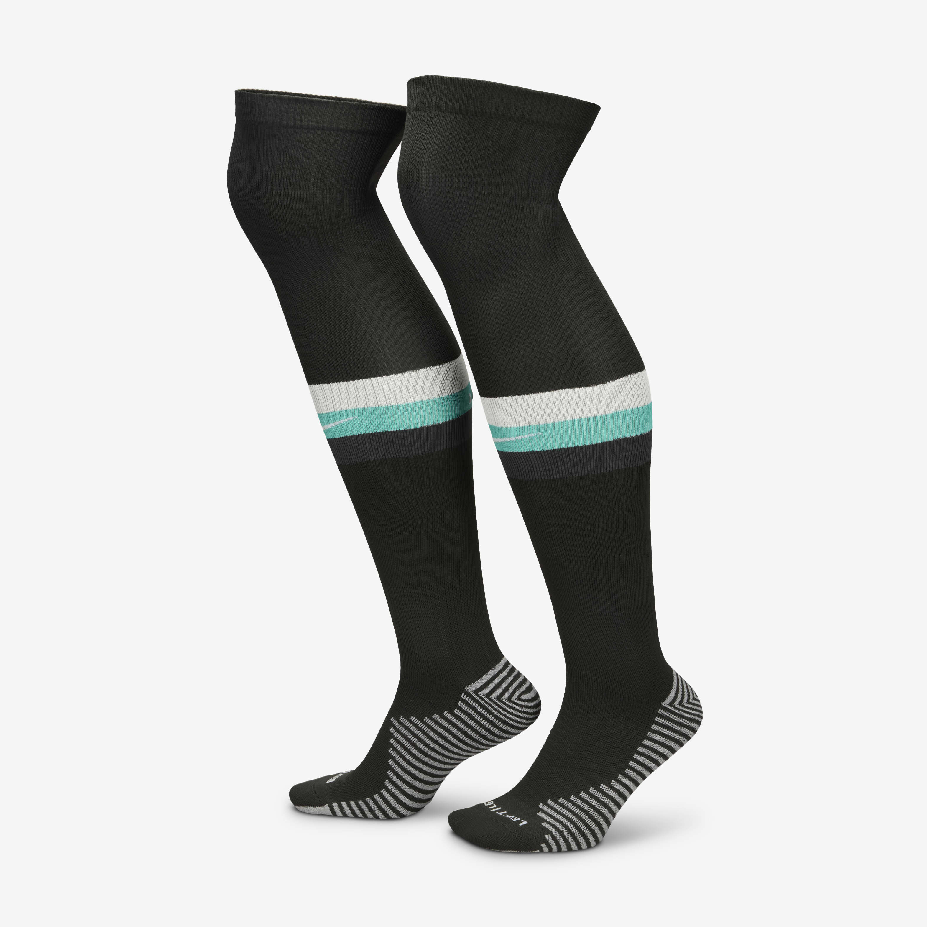 Knee high nikes shop
