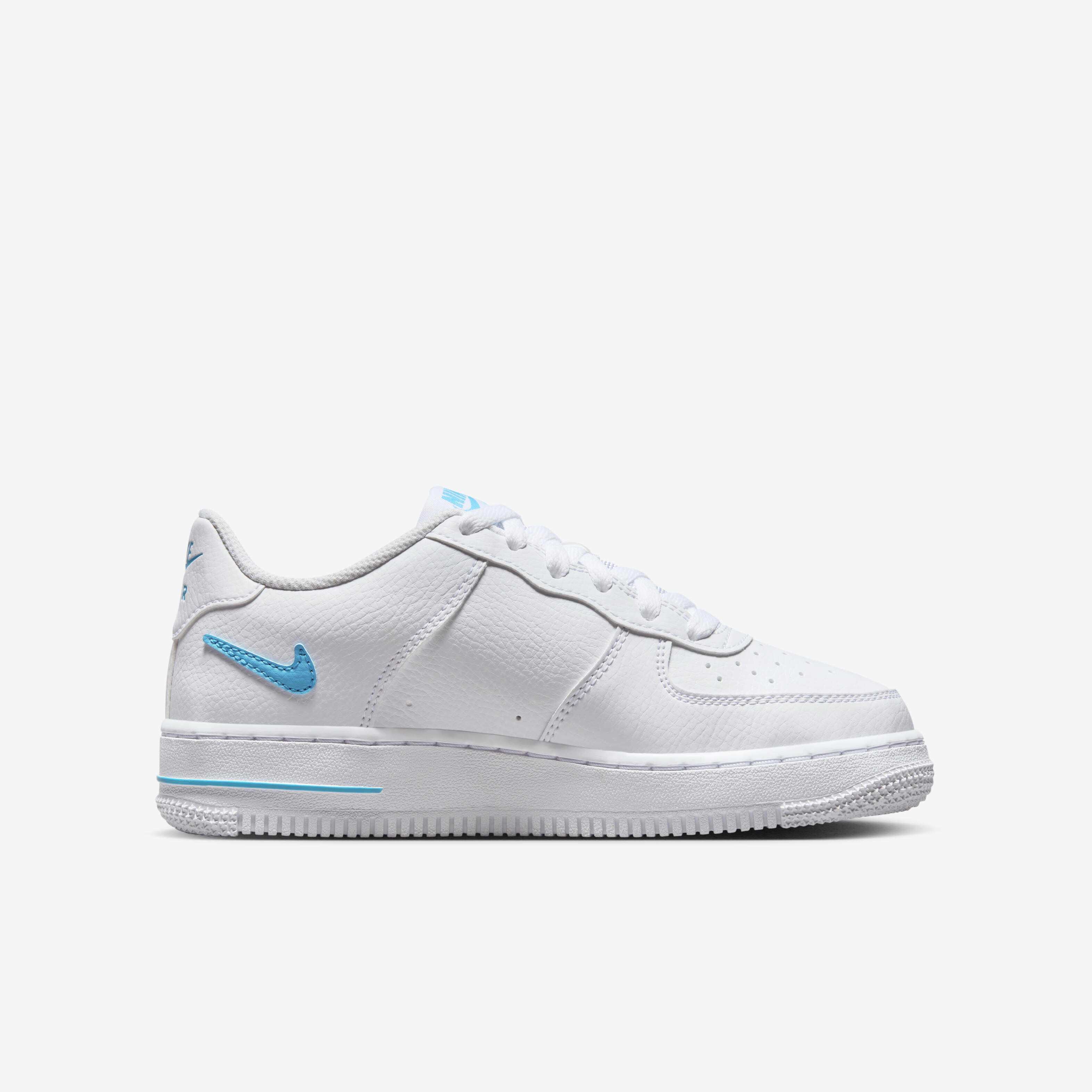Nike Air Force 1 image number 2