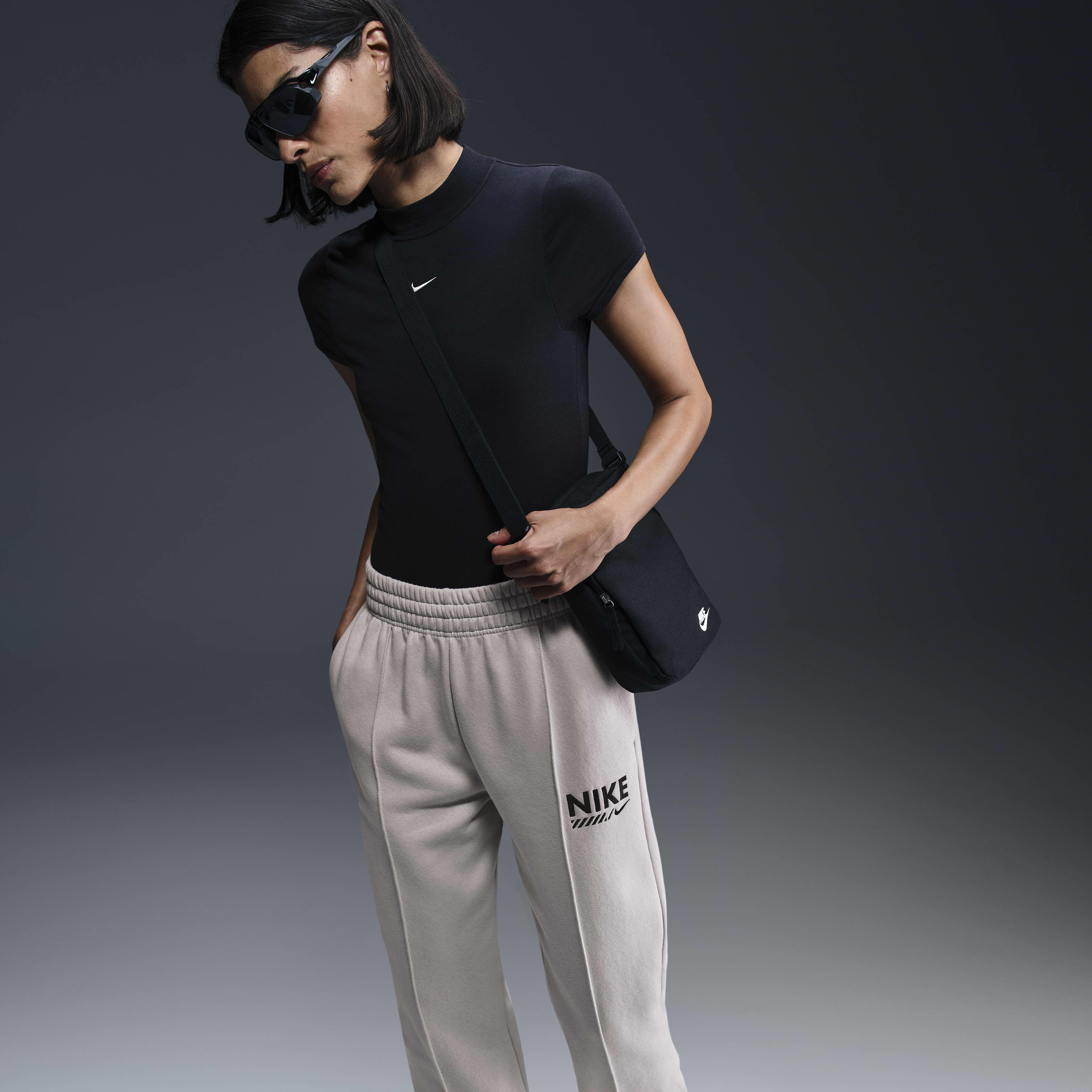 Nike Sportswear image number 2