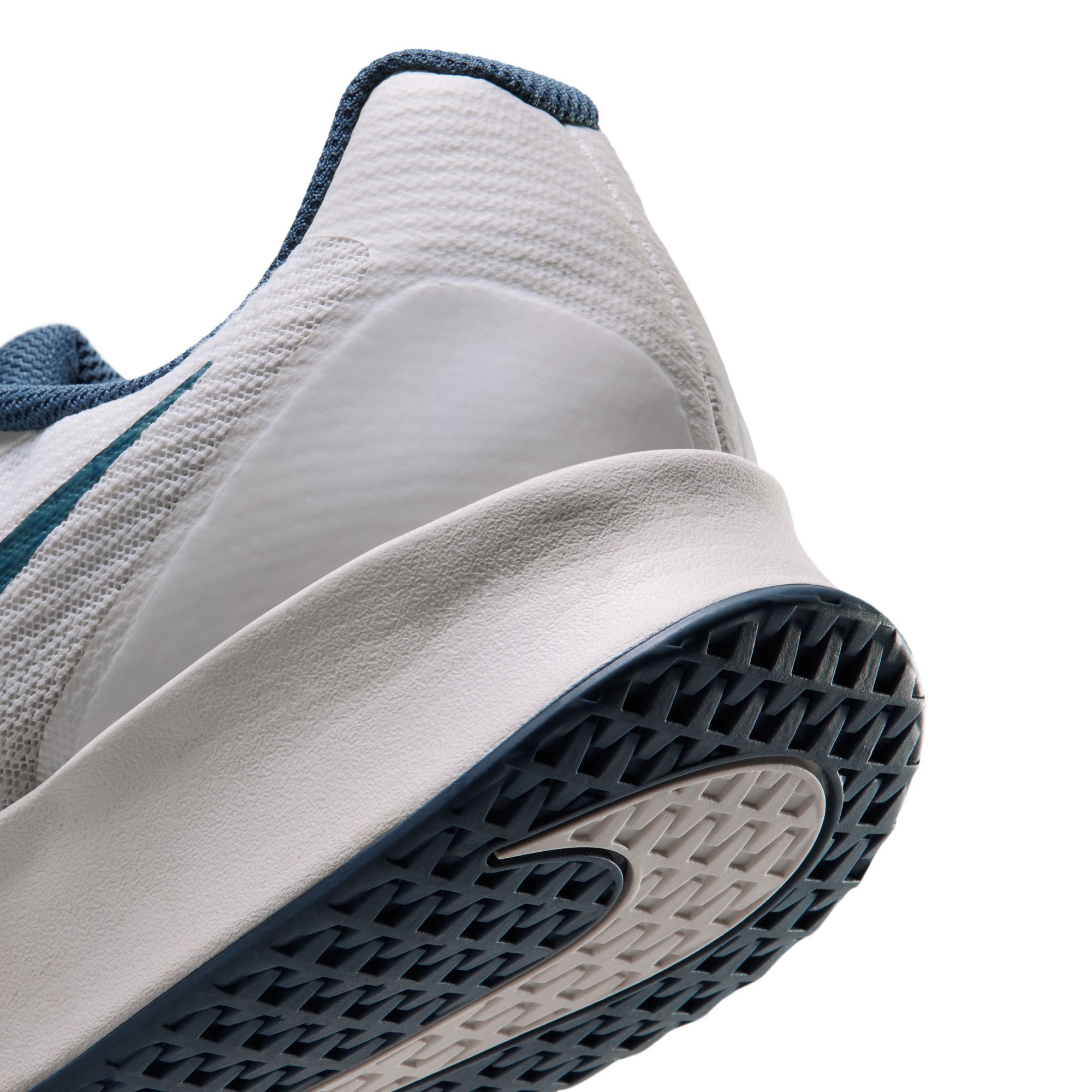 Nike Vapor Lite 3 image number 11