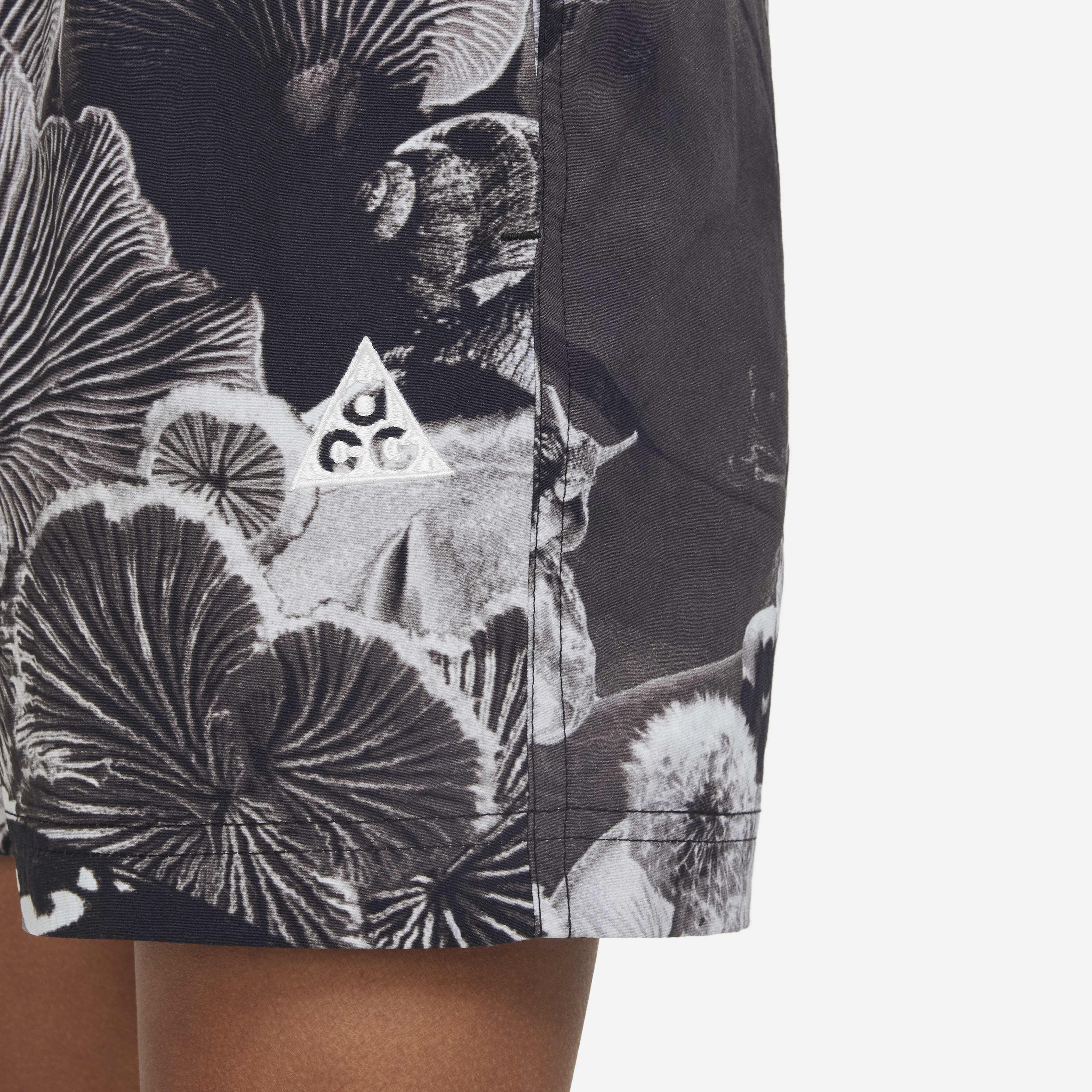 Nike ACG image number 5