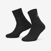 Jordan Ultimate Flight 2.0 Quarter