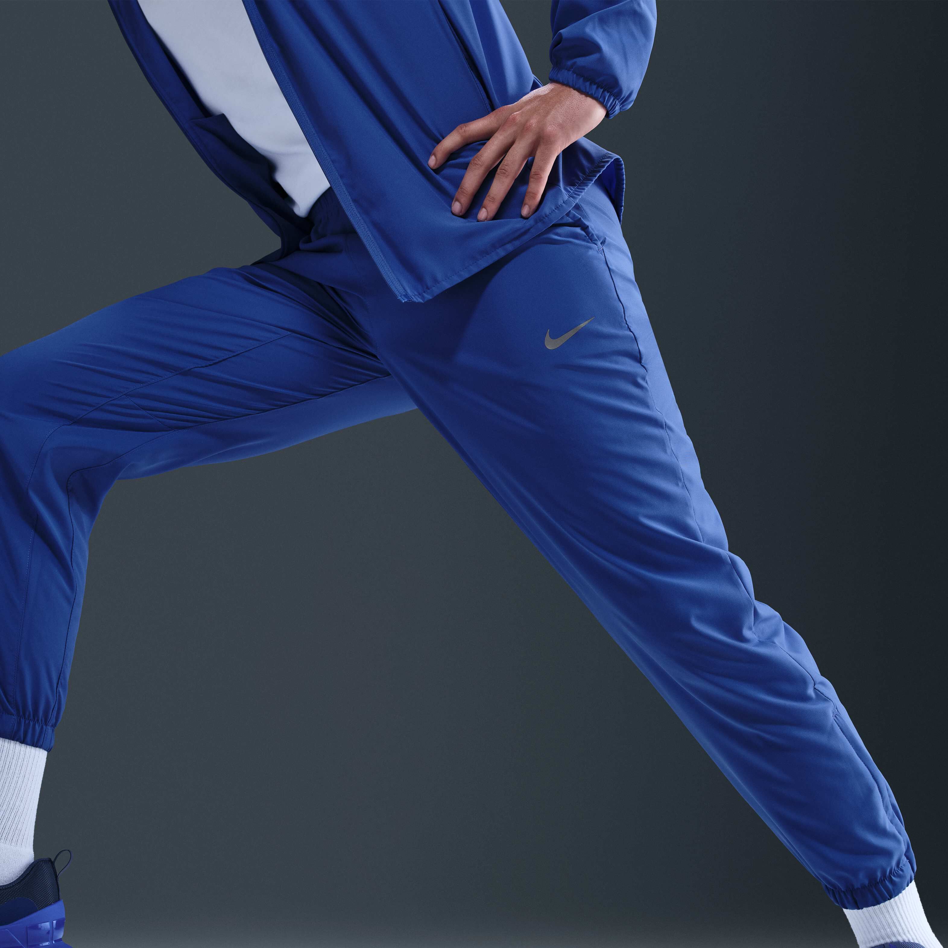 Nike Form image number 4