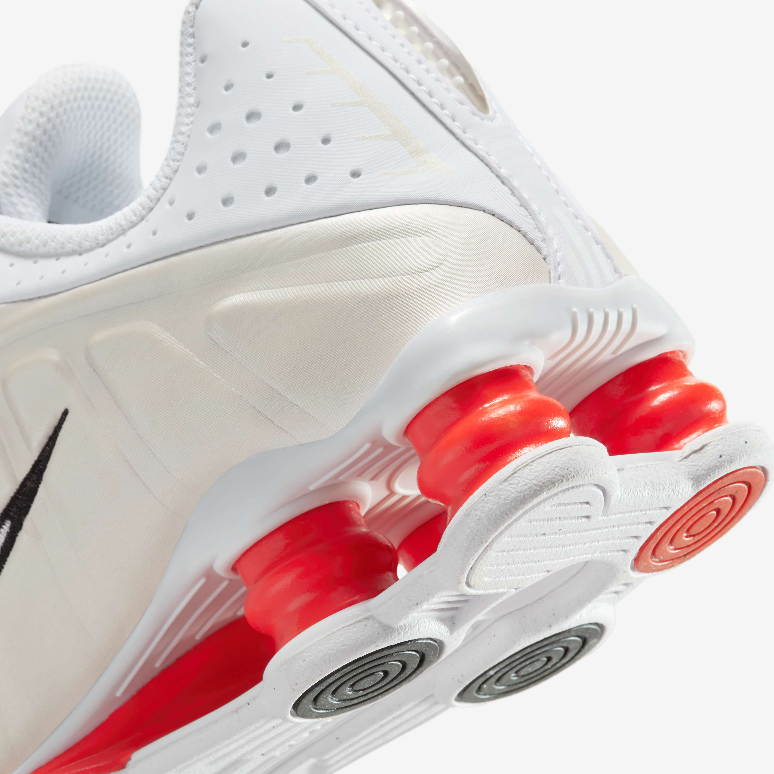 Nike Shox R4 image number 7