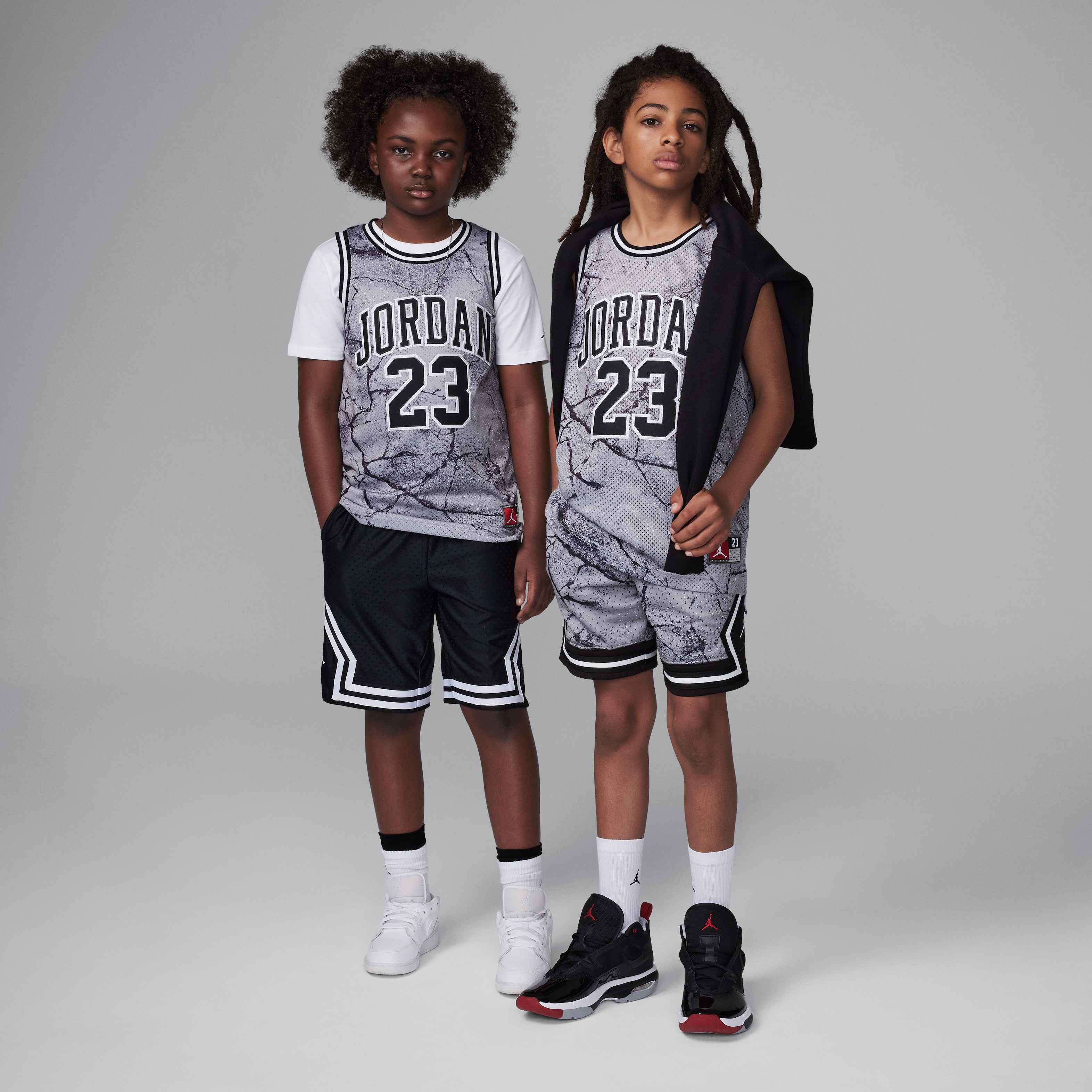 تيشيرت جوردن 23 سترايبد image number 5