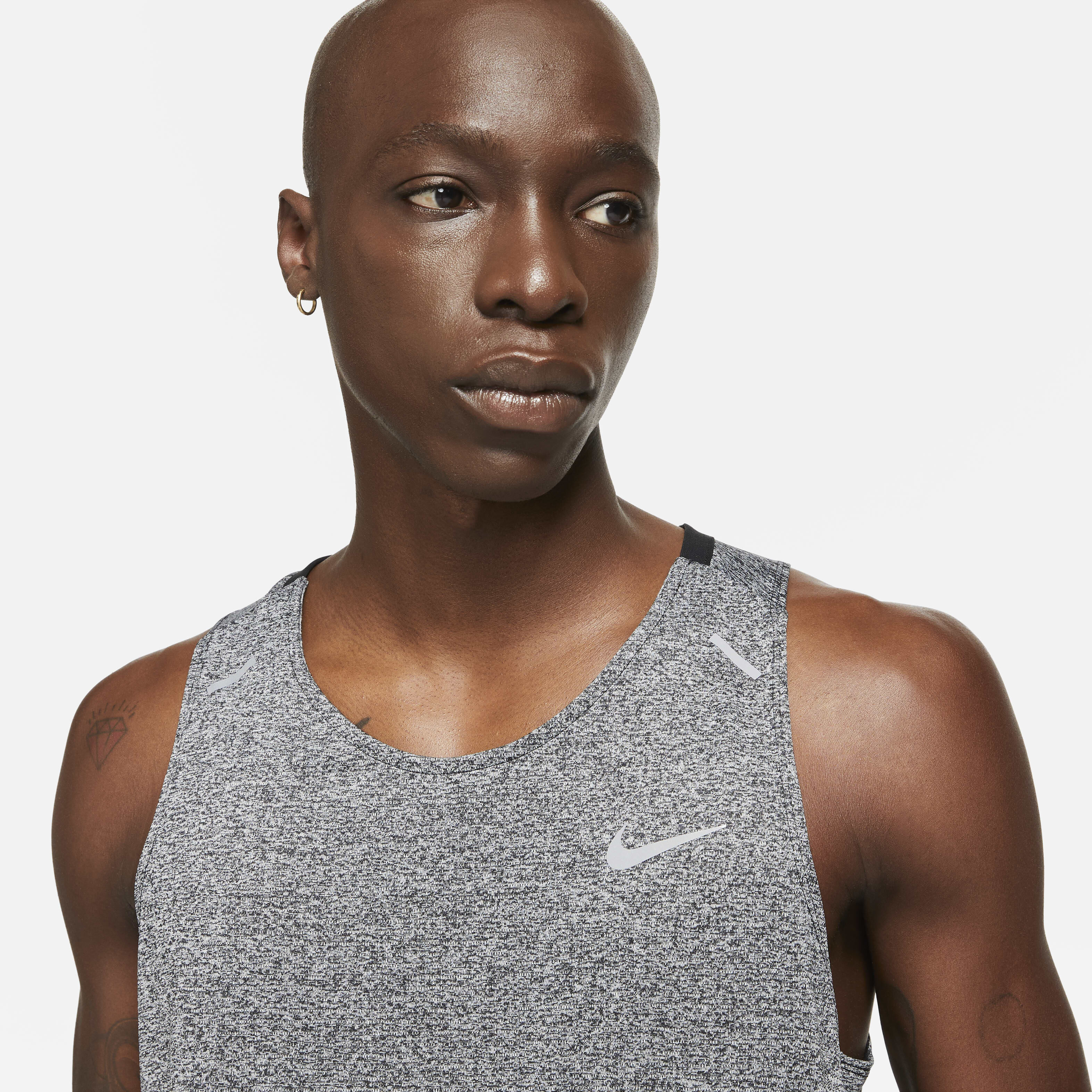 Nike rise 365 tank shop