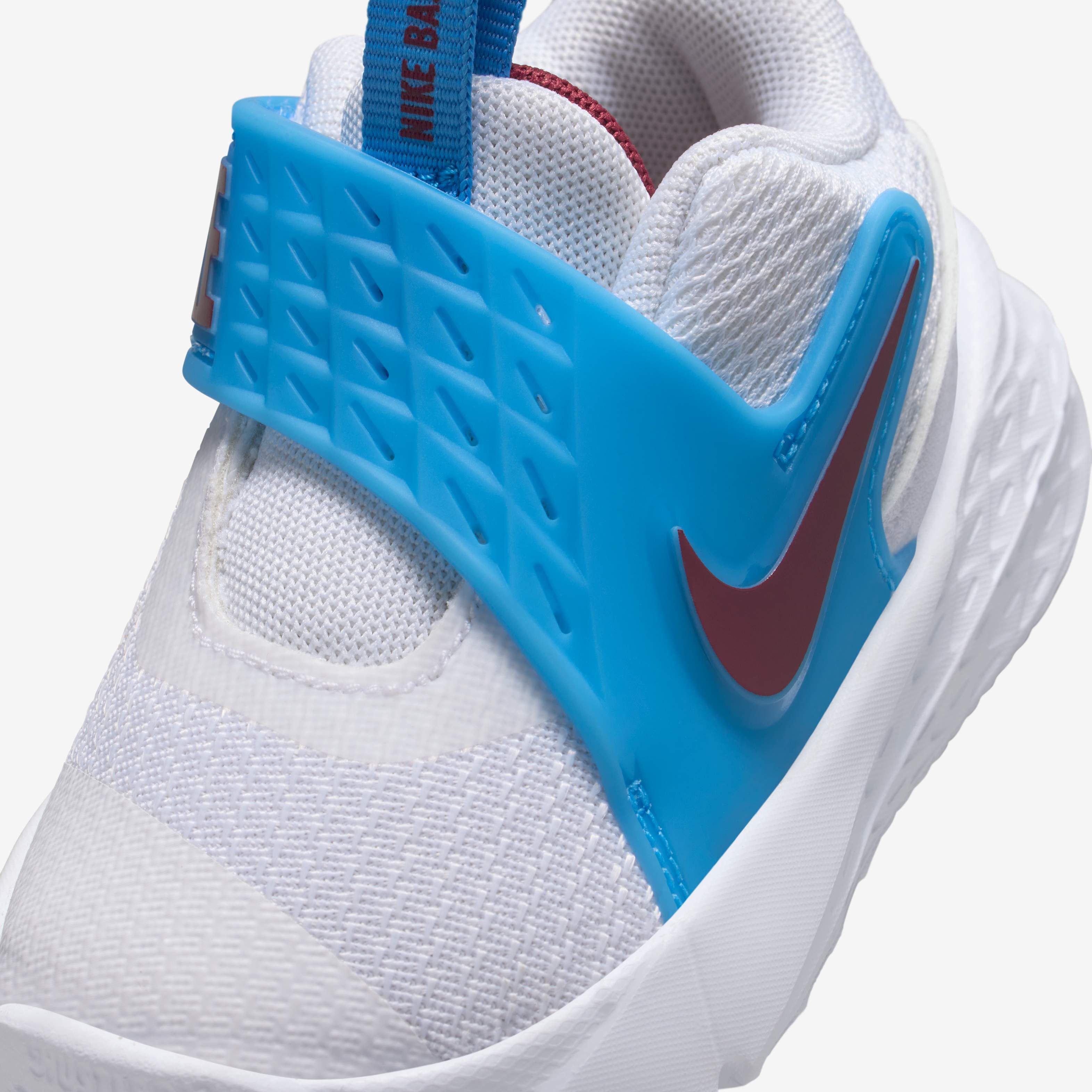 Nike Team Hustle D 12 image number 6