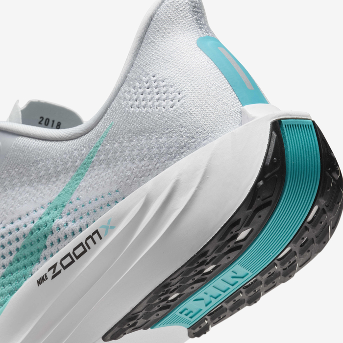 Nike Pegasus Plus image number 7 Nike Pegasus Plus image number 7