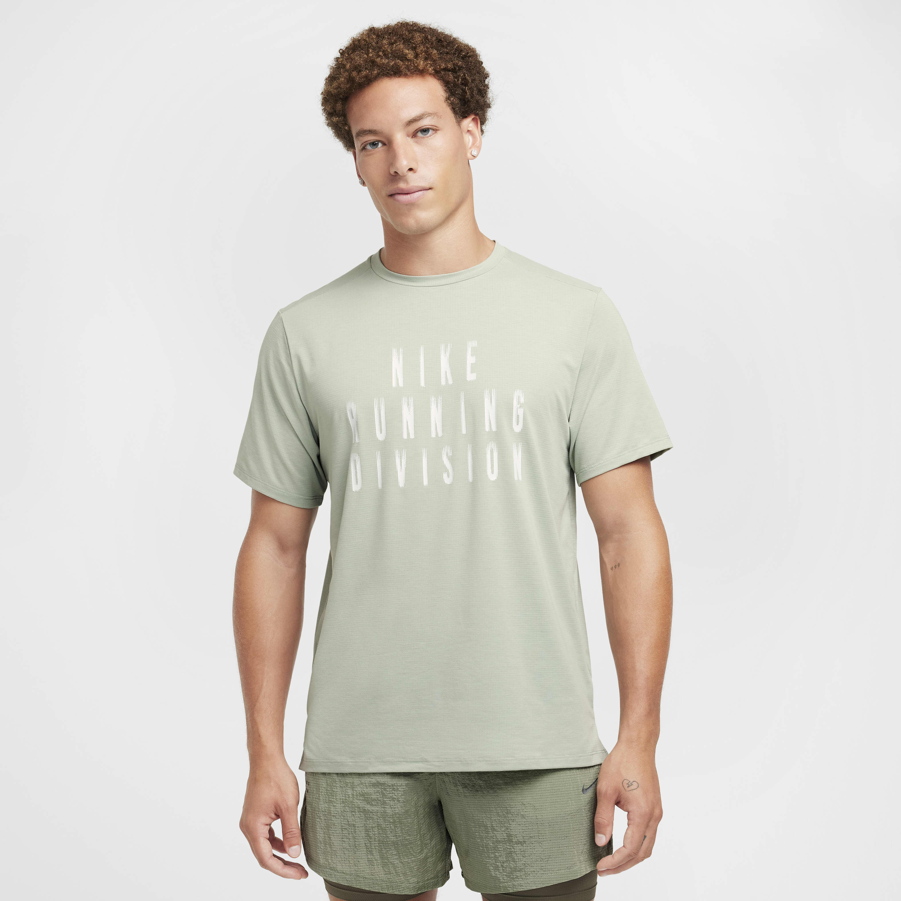 نايكي رايز 365 رانينج ديفجن image number 0