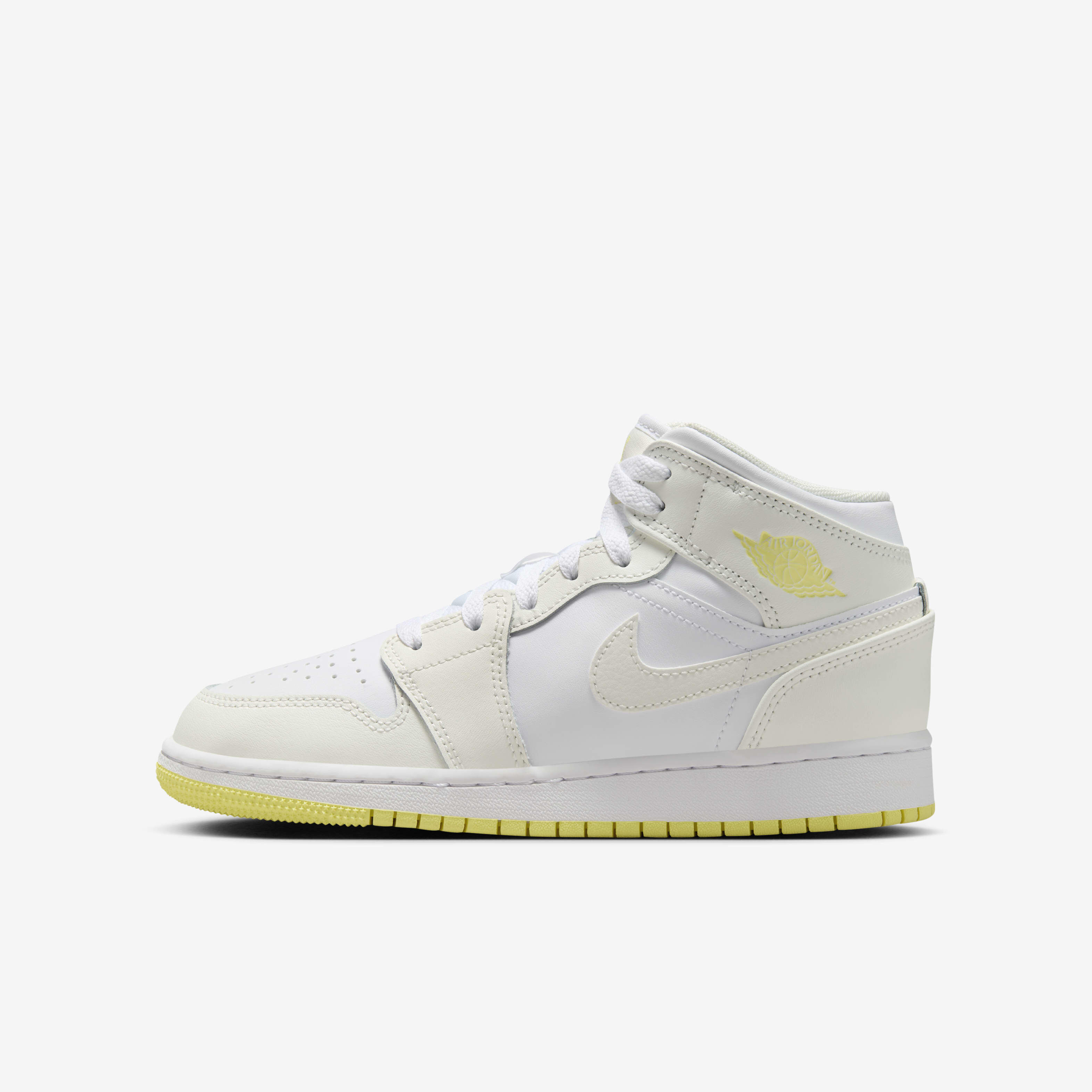 Air Jordan 1 Mid image number 0