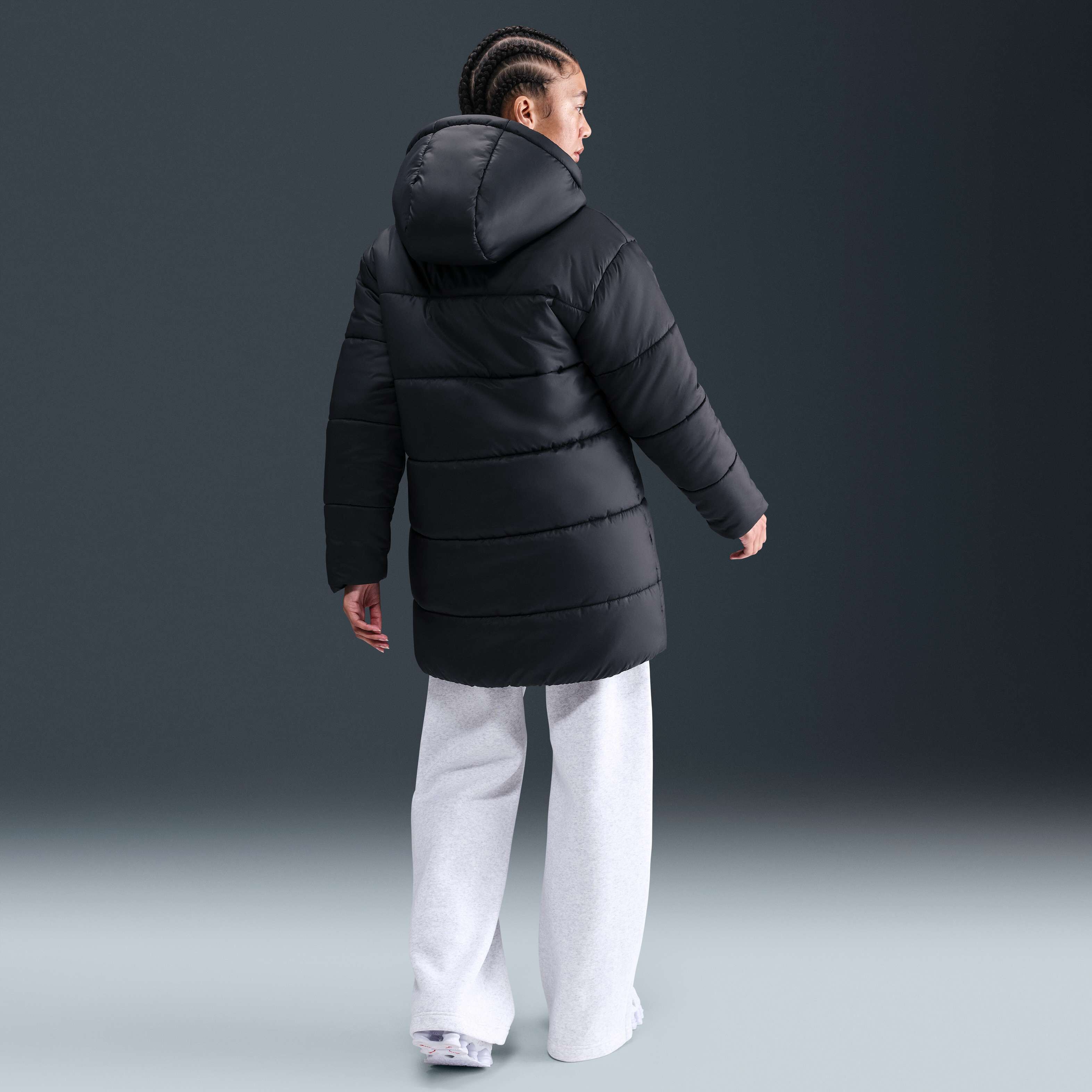 Nike Sportswear Classic image number 4