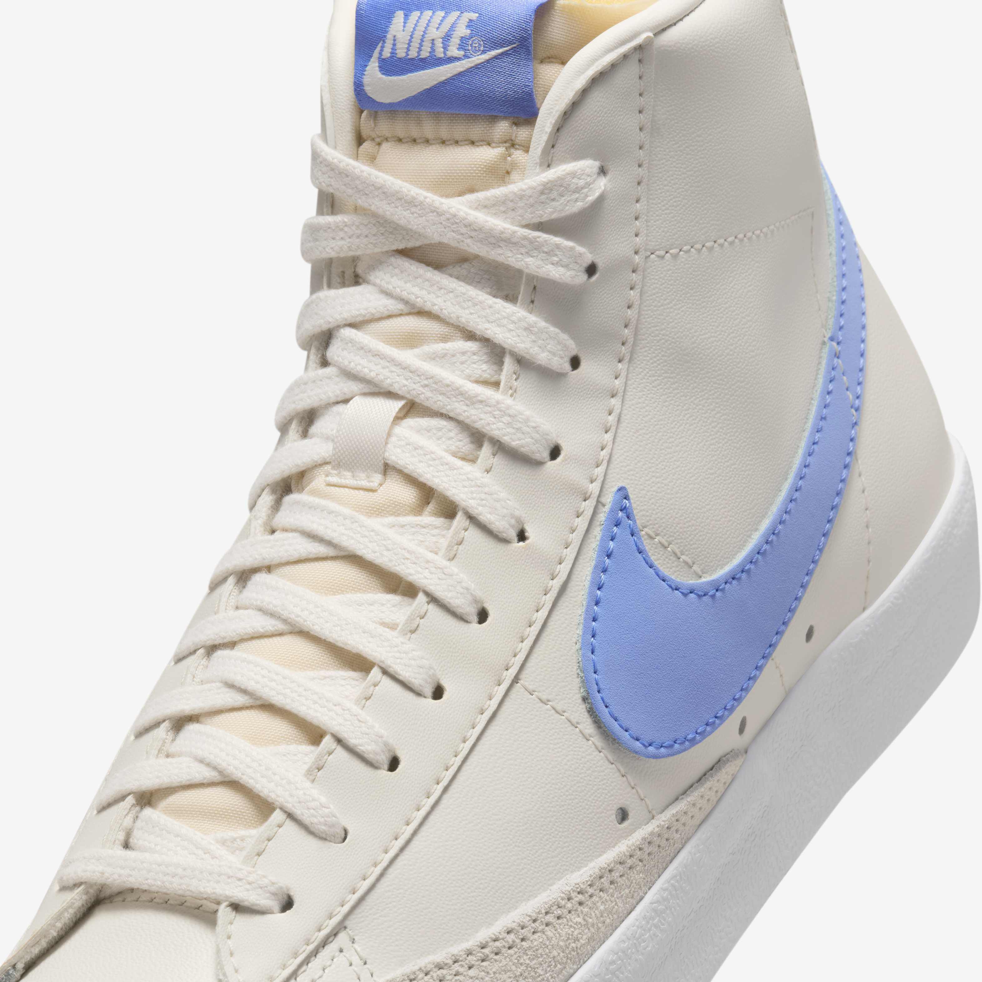 Nike Blazer Mid '77 image number 6
