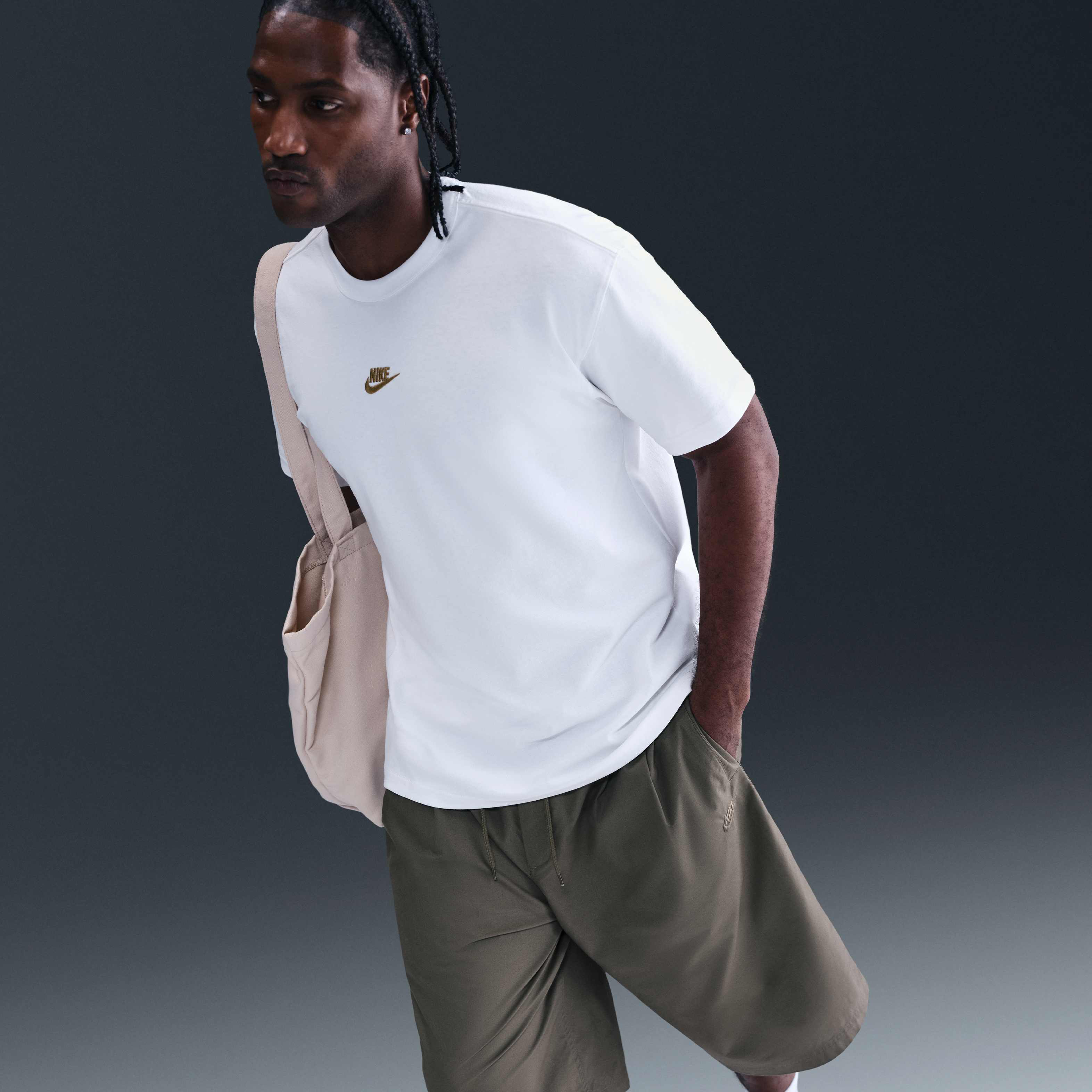 Nike Sportswear Premium Essentials image number 2