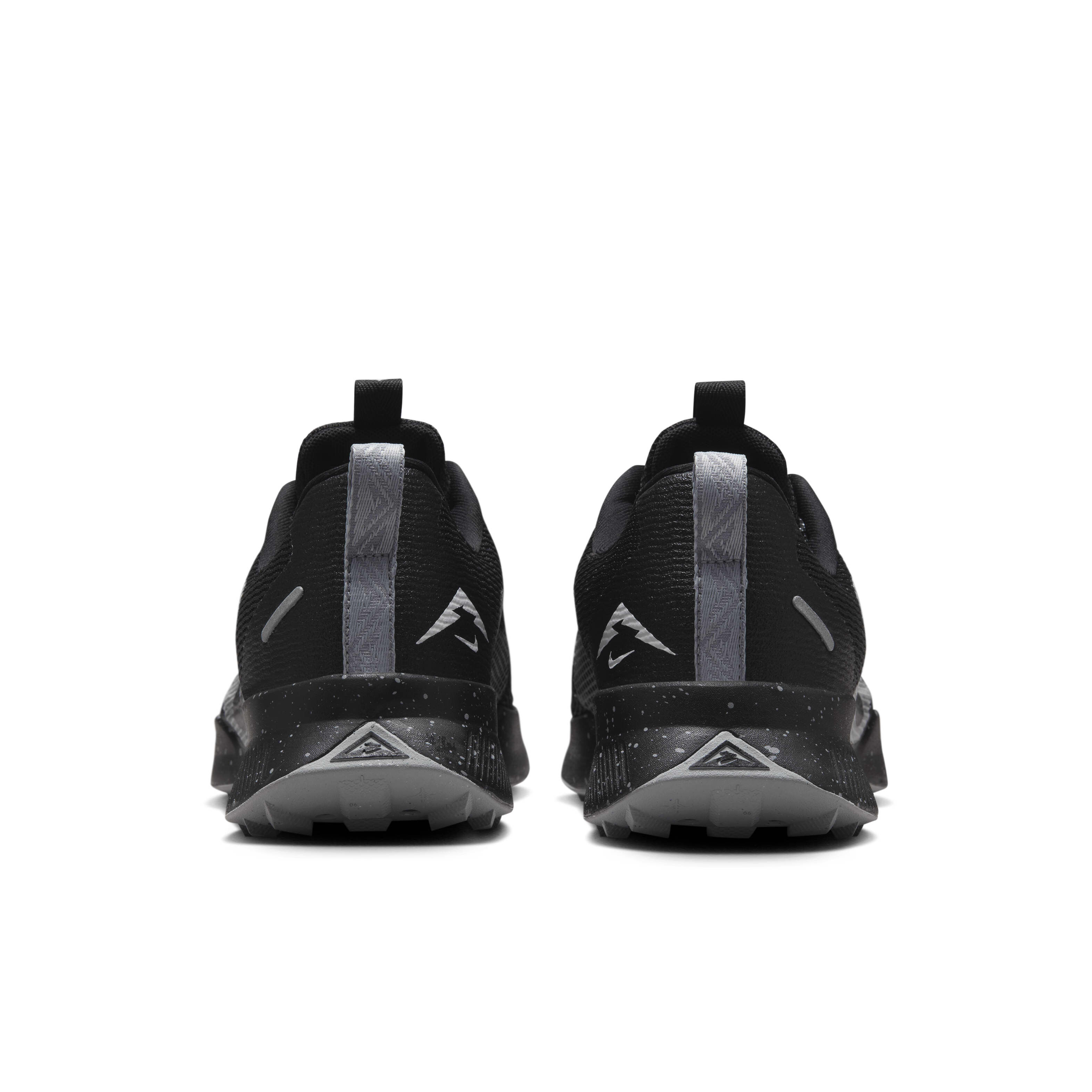 Nike all terrain running shoes cheap
