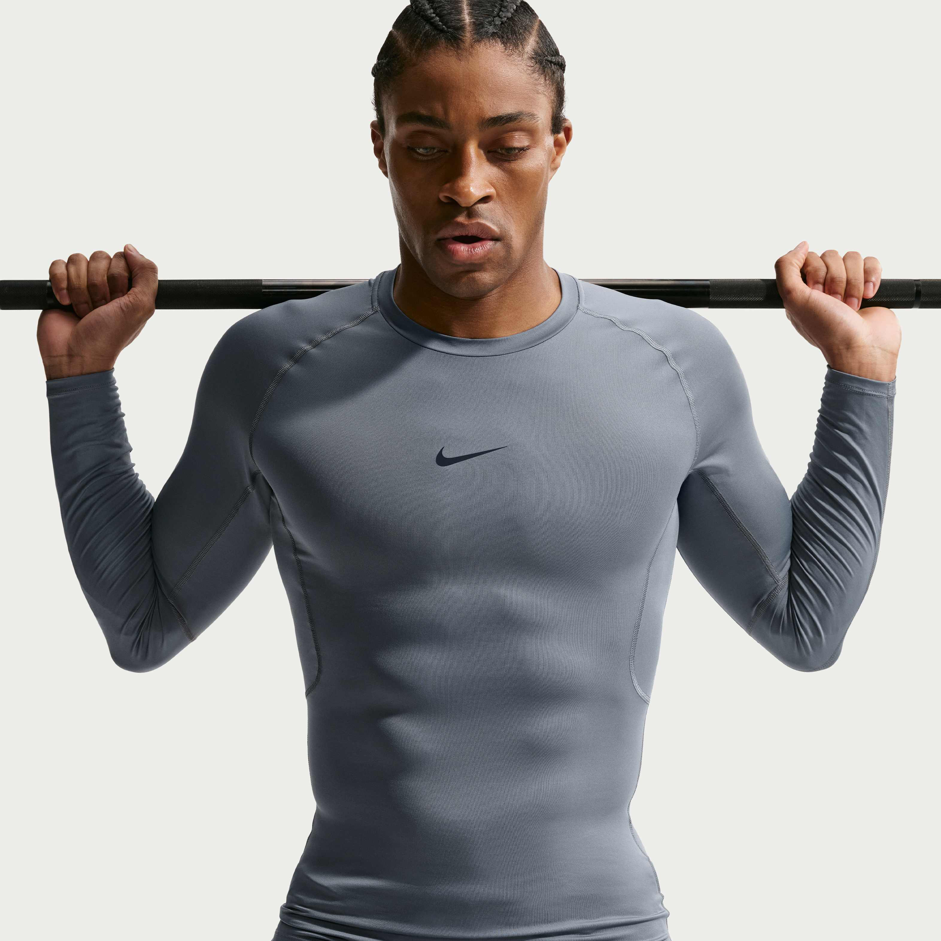 Nike Pro image number 0