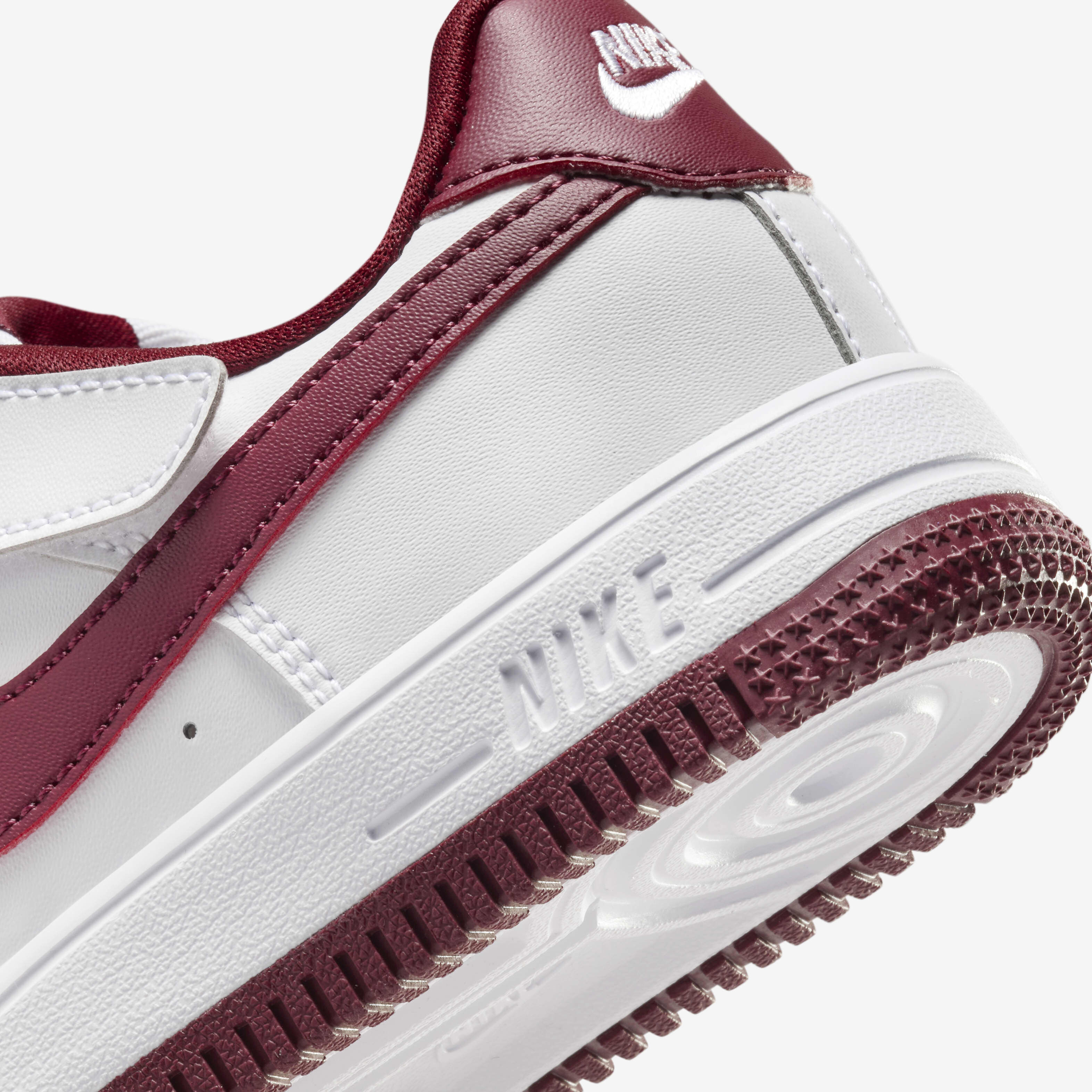 Nike Force 1 Low EasyOn image number 7