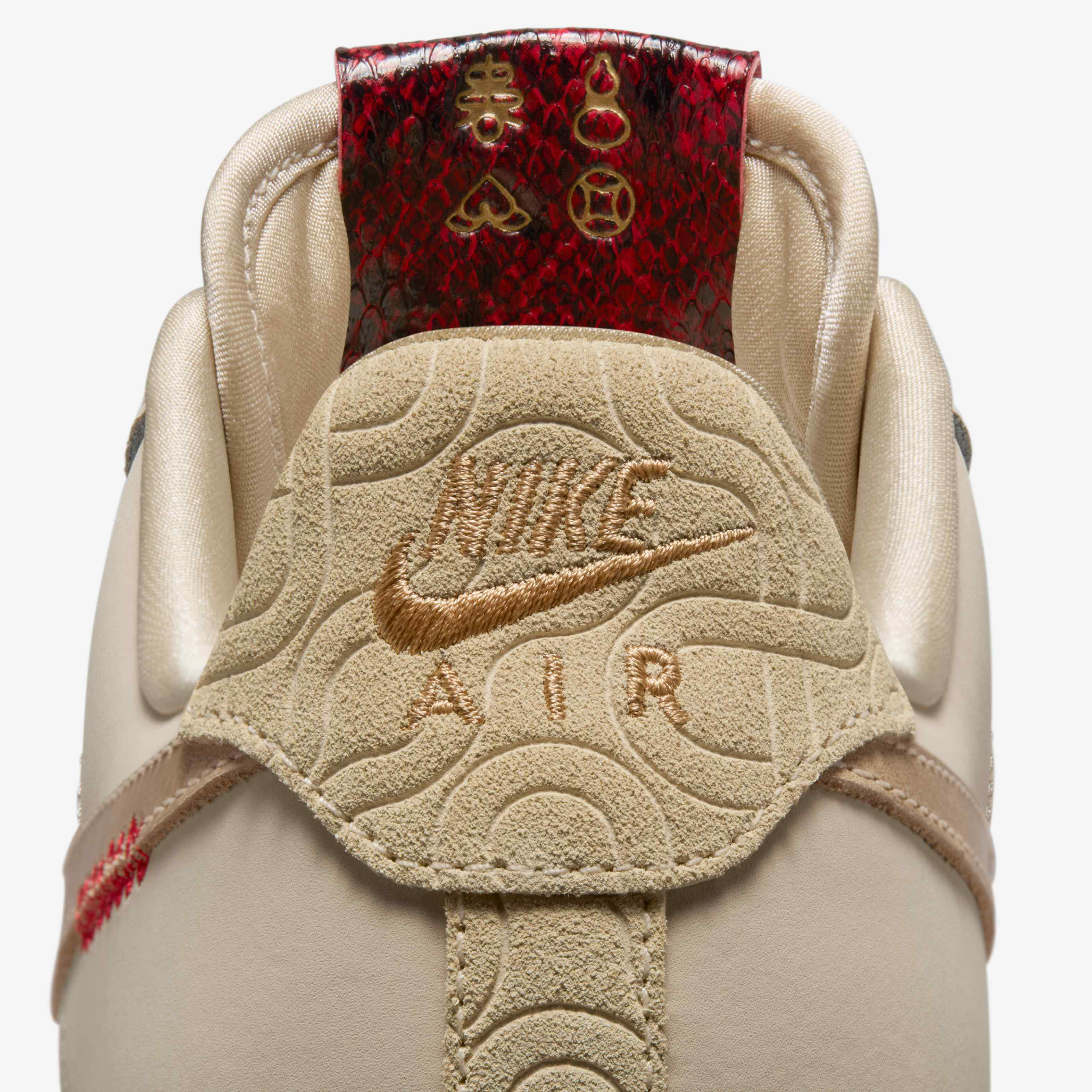 نايكي اير فورس 1 '07 ال اكس image number 9