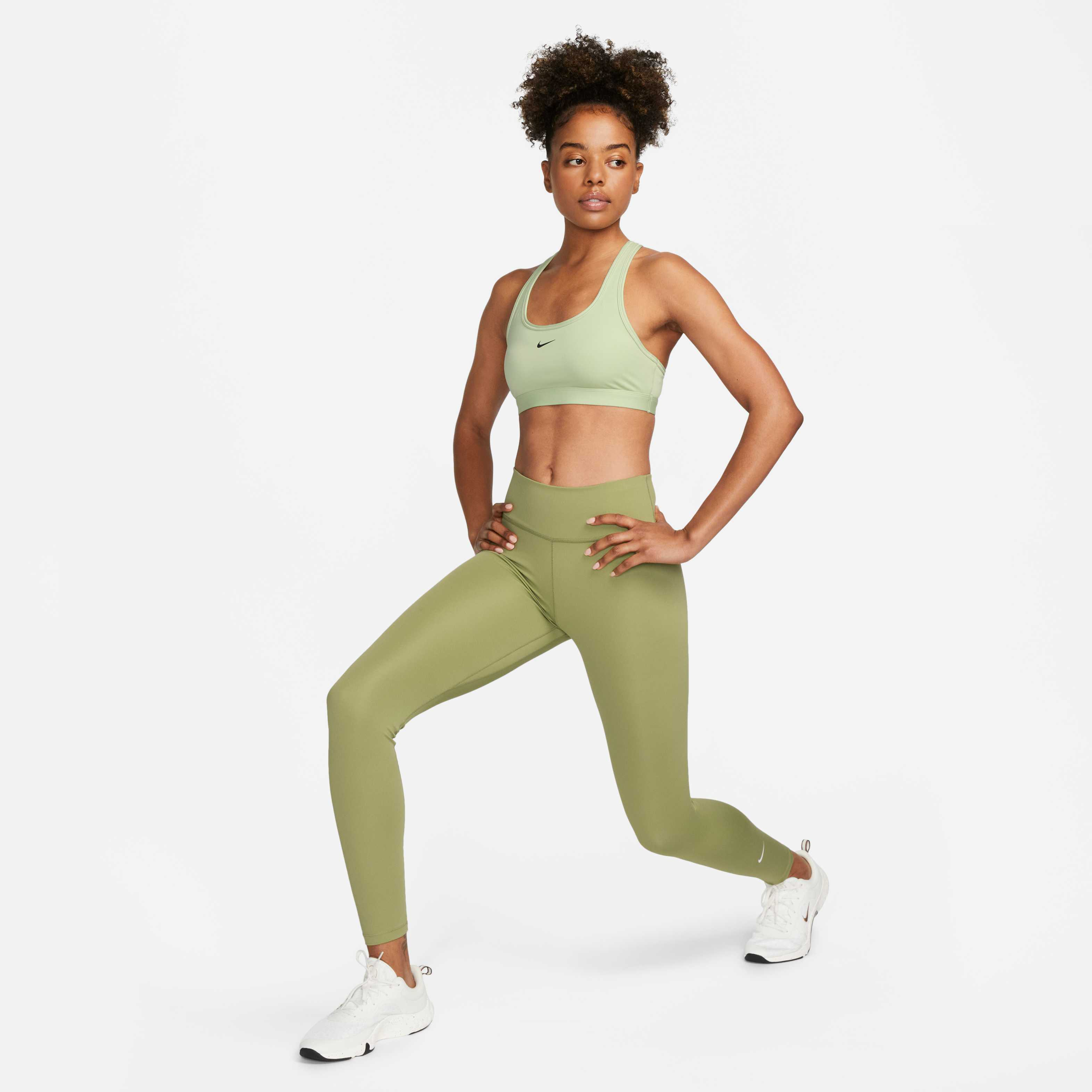 Nike Swoosh Light Support image number 4