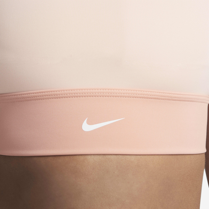 Nike Swoosh image number 4 Nike Swoosh image number 4