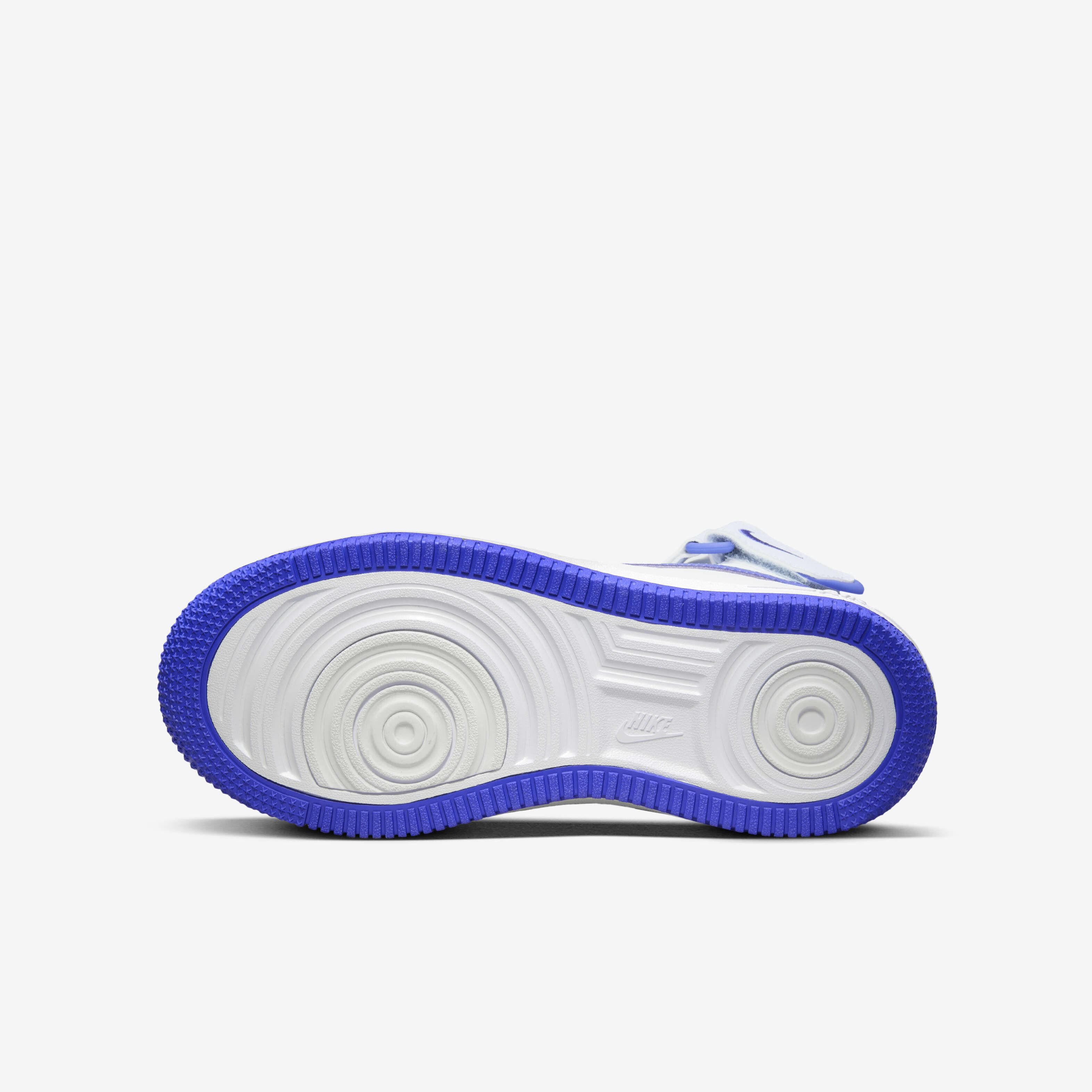Nike air force 1 heel slip hot sale