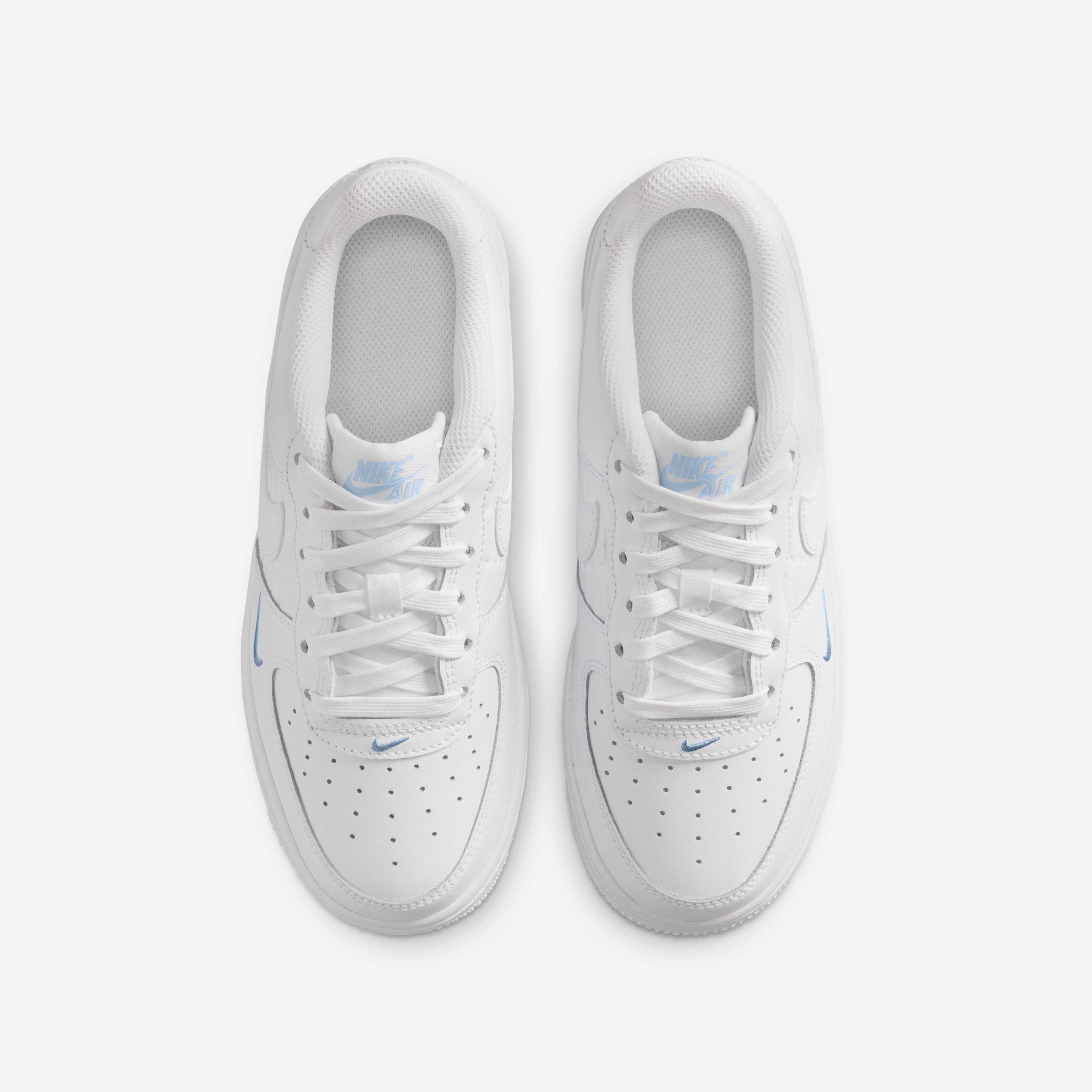 Nike Air Force 1 image number 3