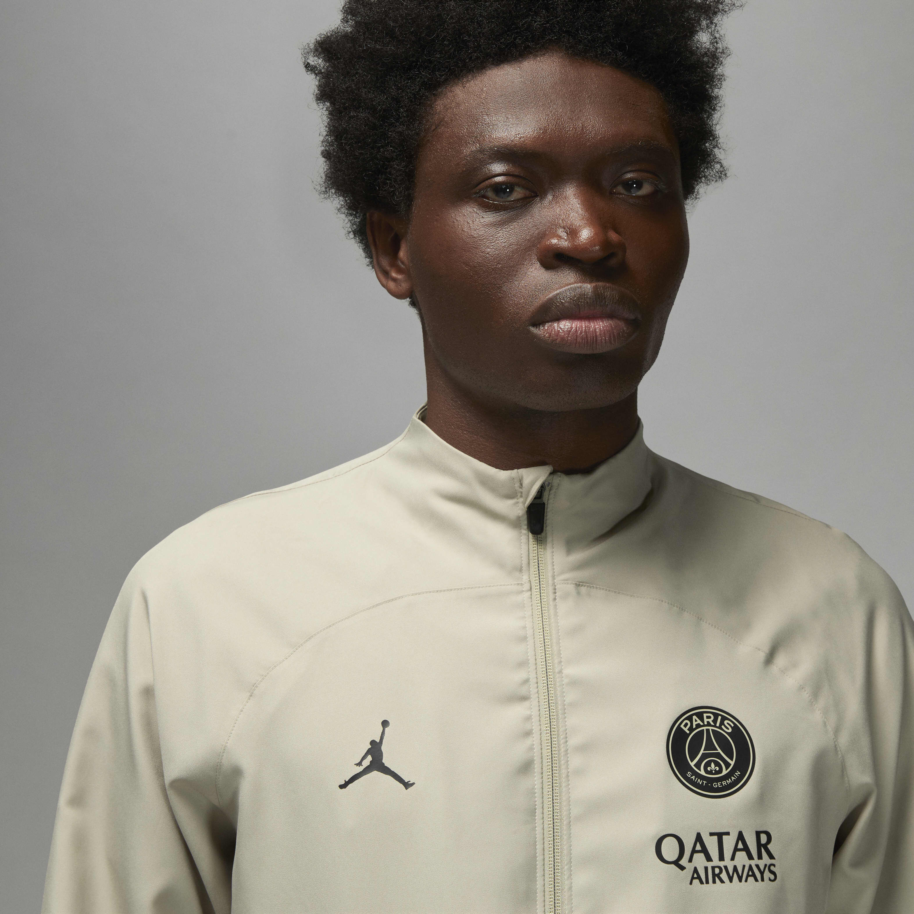 باريس سان جيرمان سترايك البديل image number 2