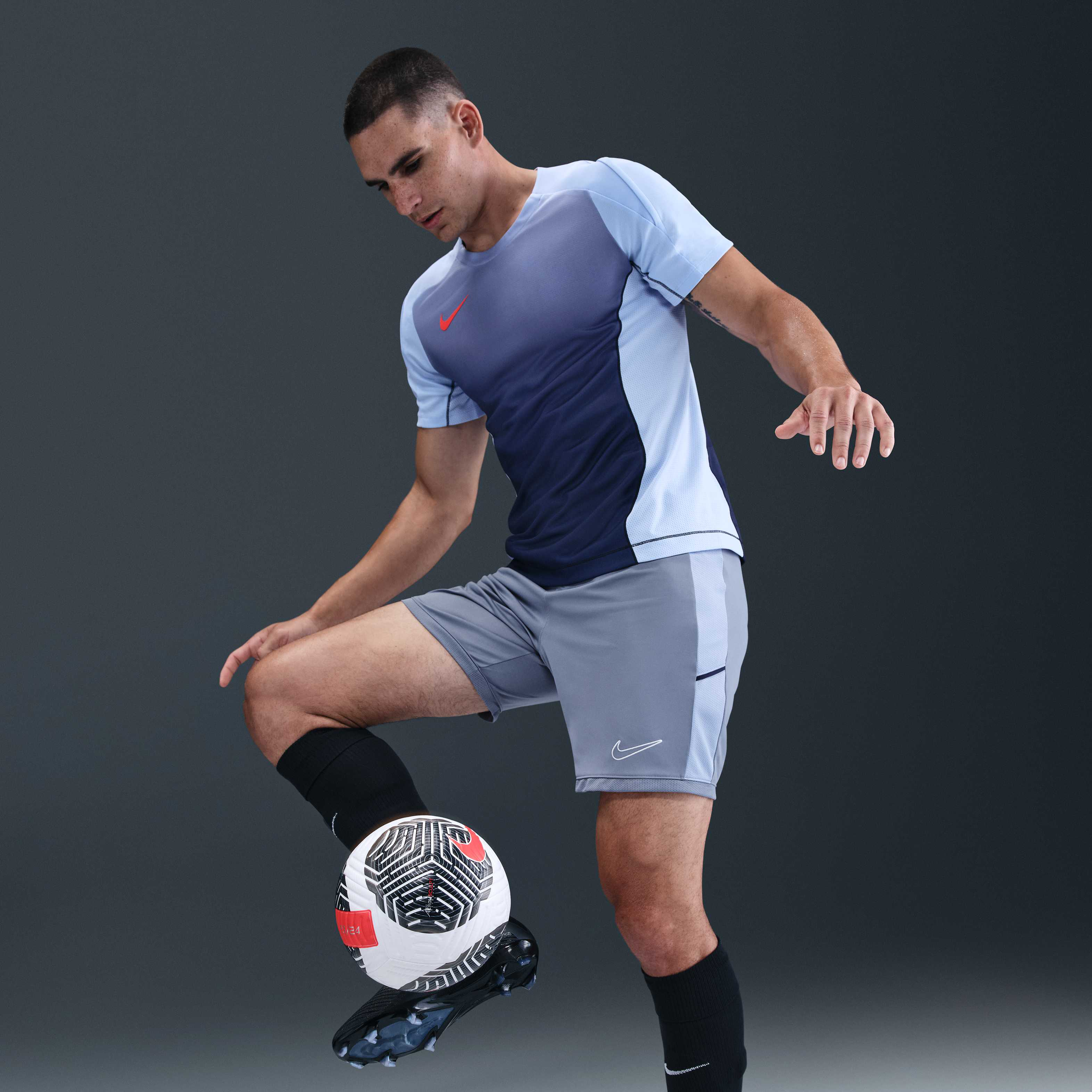 Nike Academy image number 4