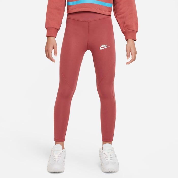 Nike Sportswear Favourites image number 0 Nike Sportswear Favourites image number 0