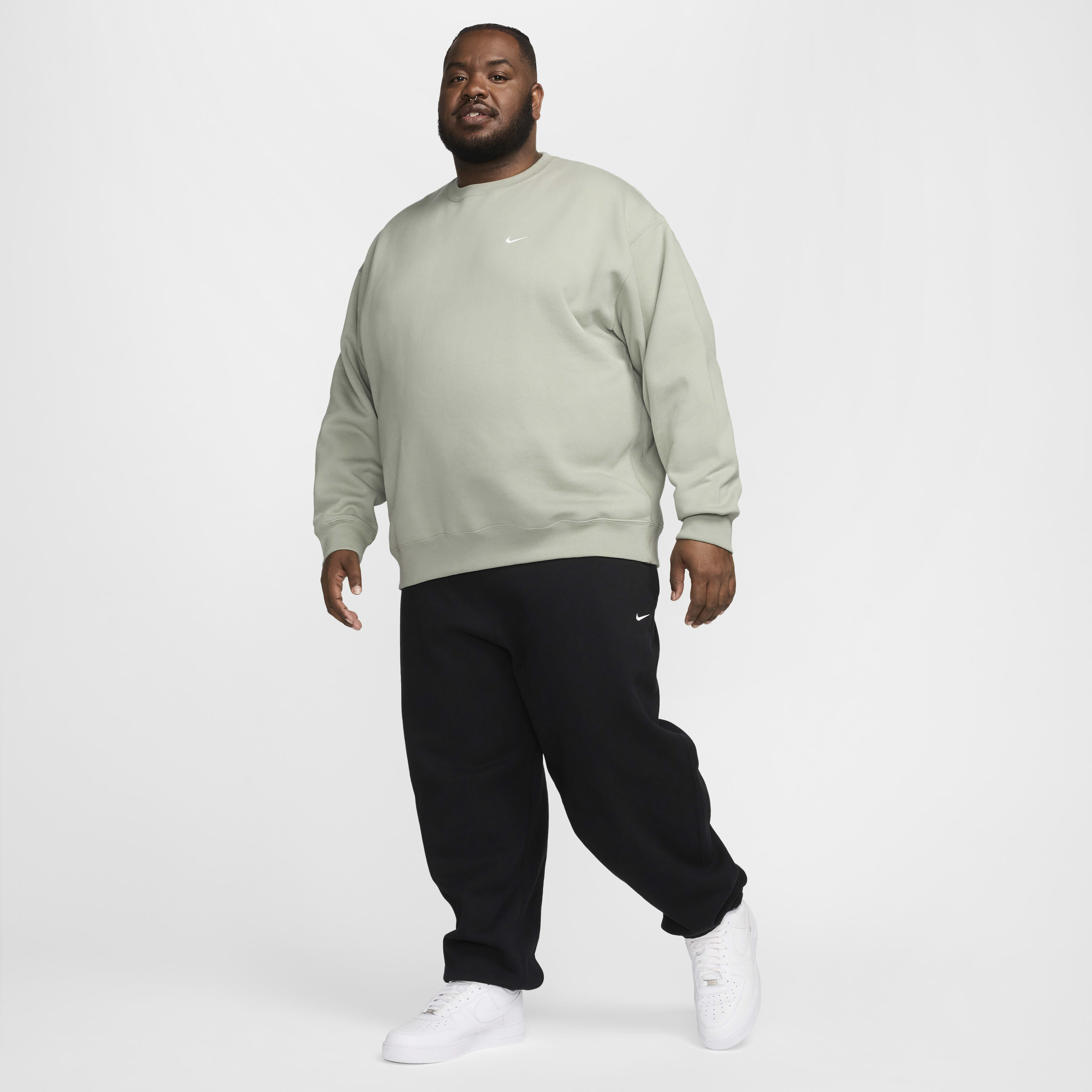 نايكي سولو سووش image number 9