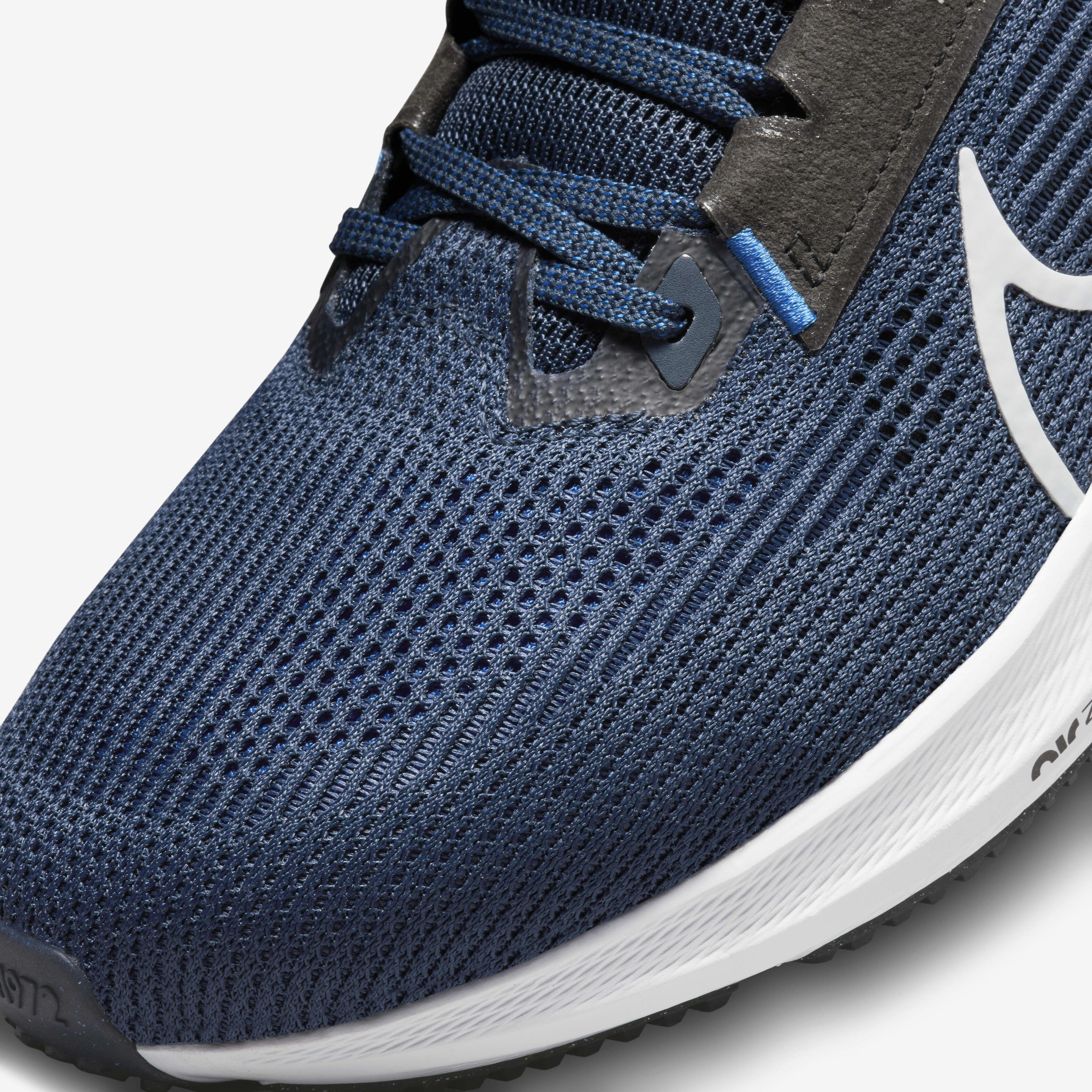 navy nike pegasus