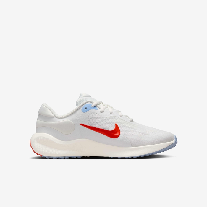 Nike Revolution 7 image number 2 Nike Revolution 7 image number 2