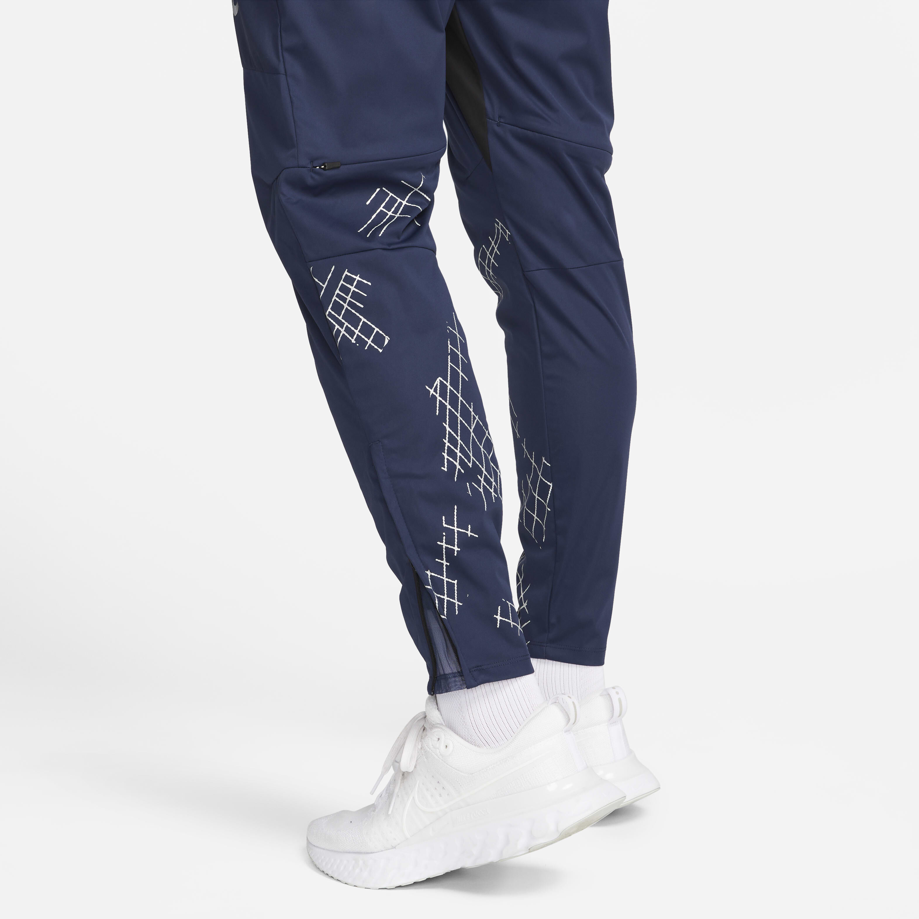 Buy Nike Storm-FIT Run Division Phenom Elite Men's Running