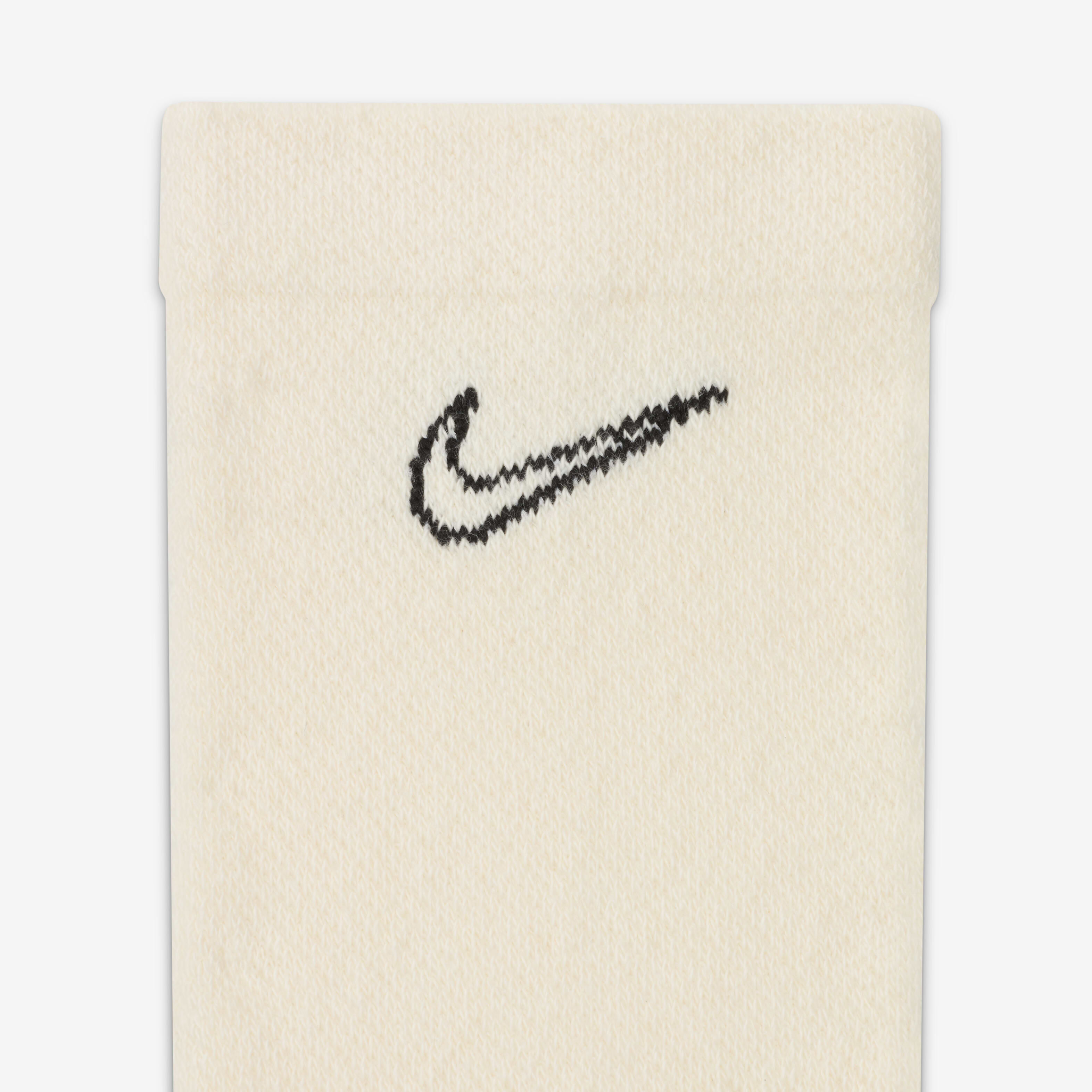Nike Everyday Plus image number 3