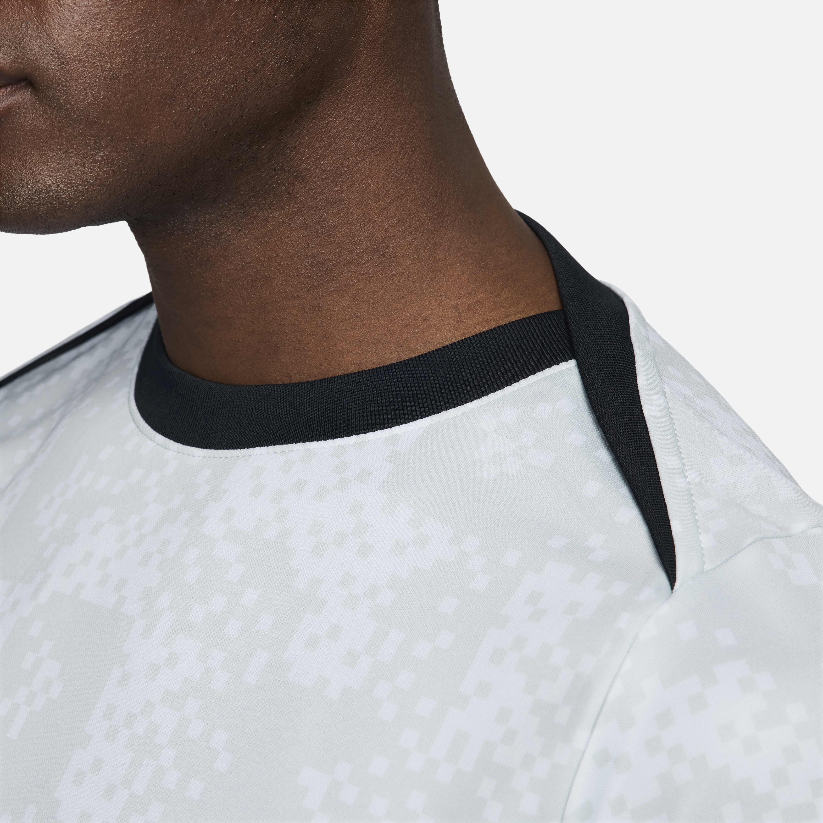 نايكي اكاديمي برو image number 4