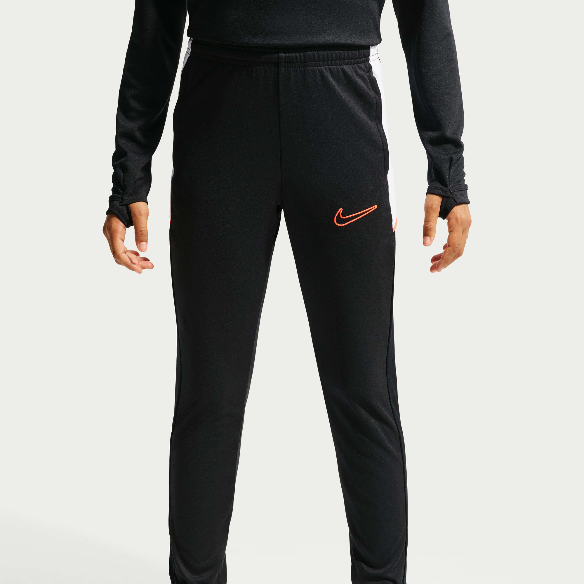 Zoom image