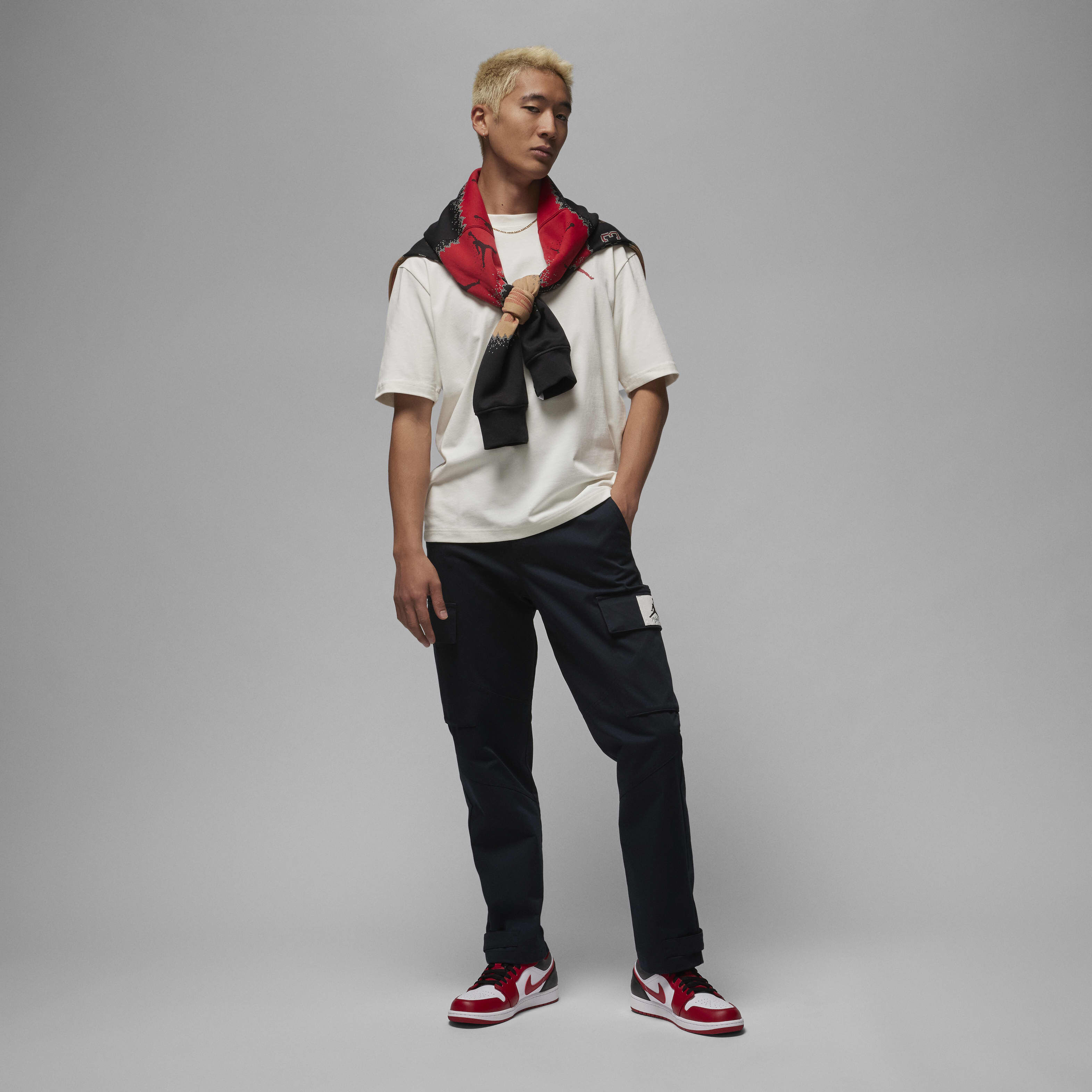 Jordan Essentials Festive image number 6