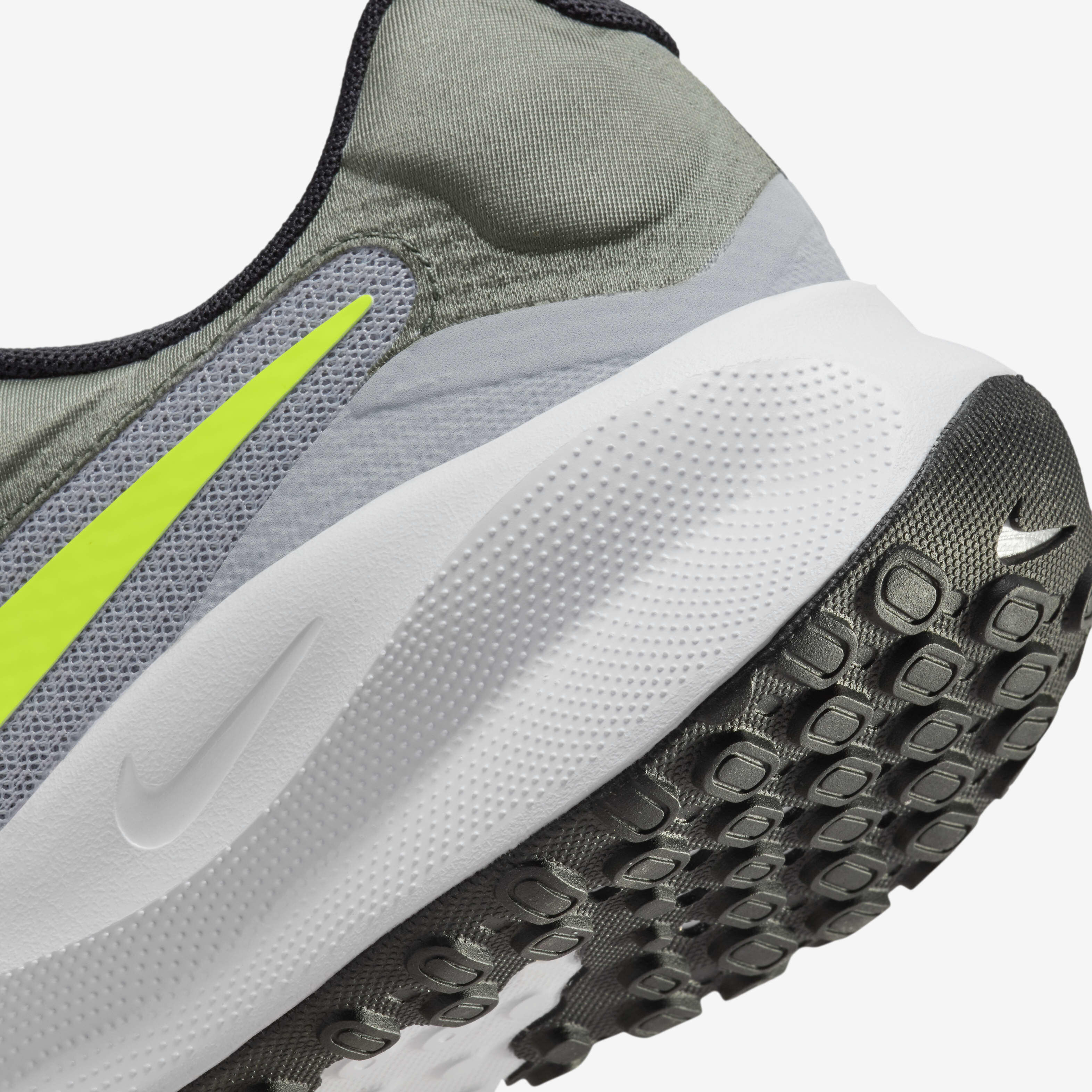Nike Revolution 7 image number 7