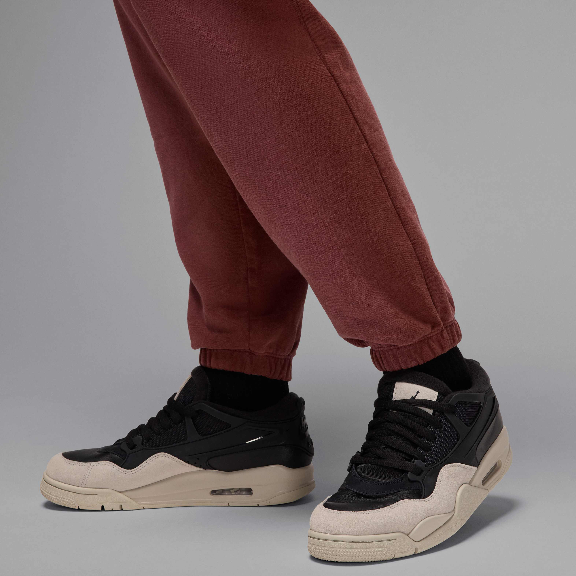 Buy Jordan Flight Fleece Men's Trousers - Dark Pony | Nike