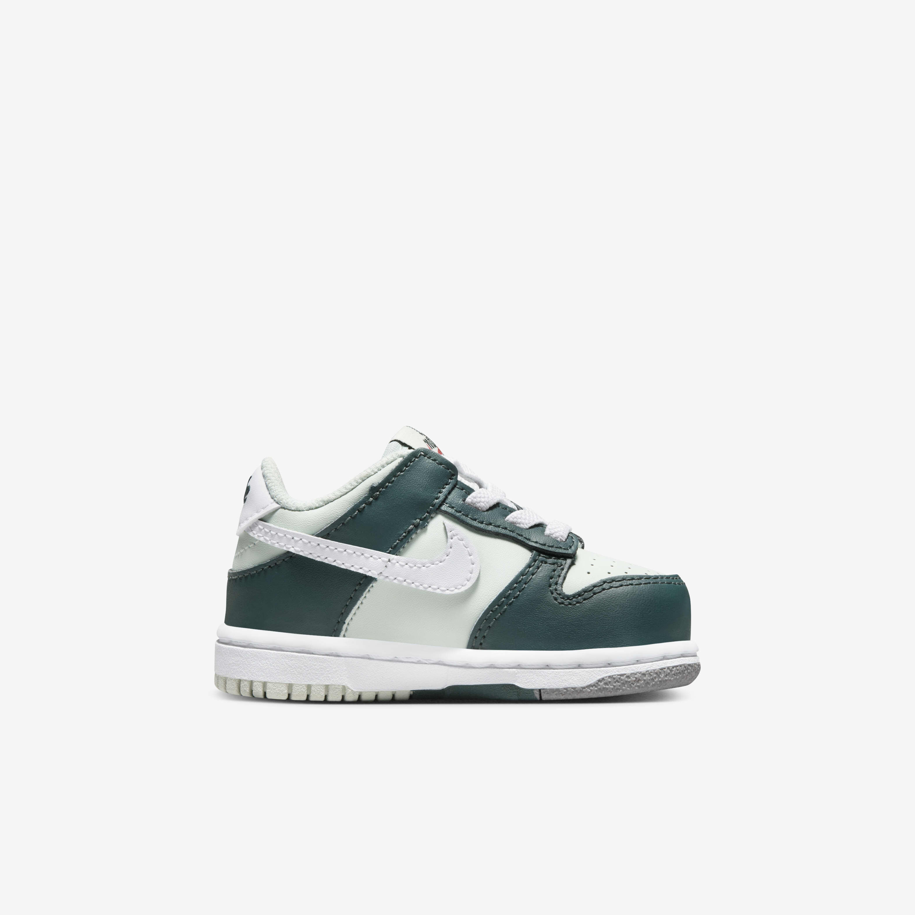 Nike Dunk Low image number 2