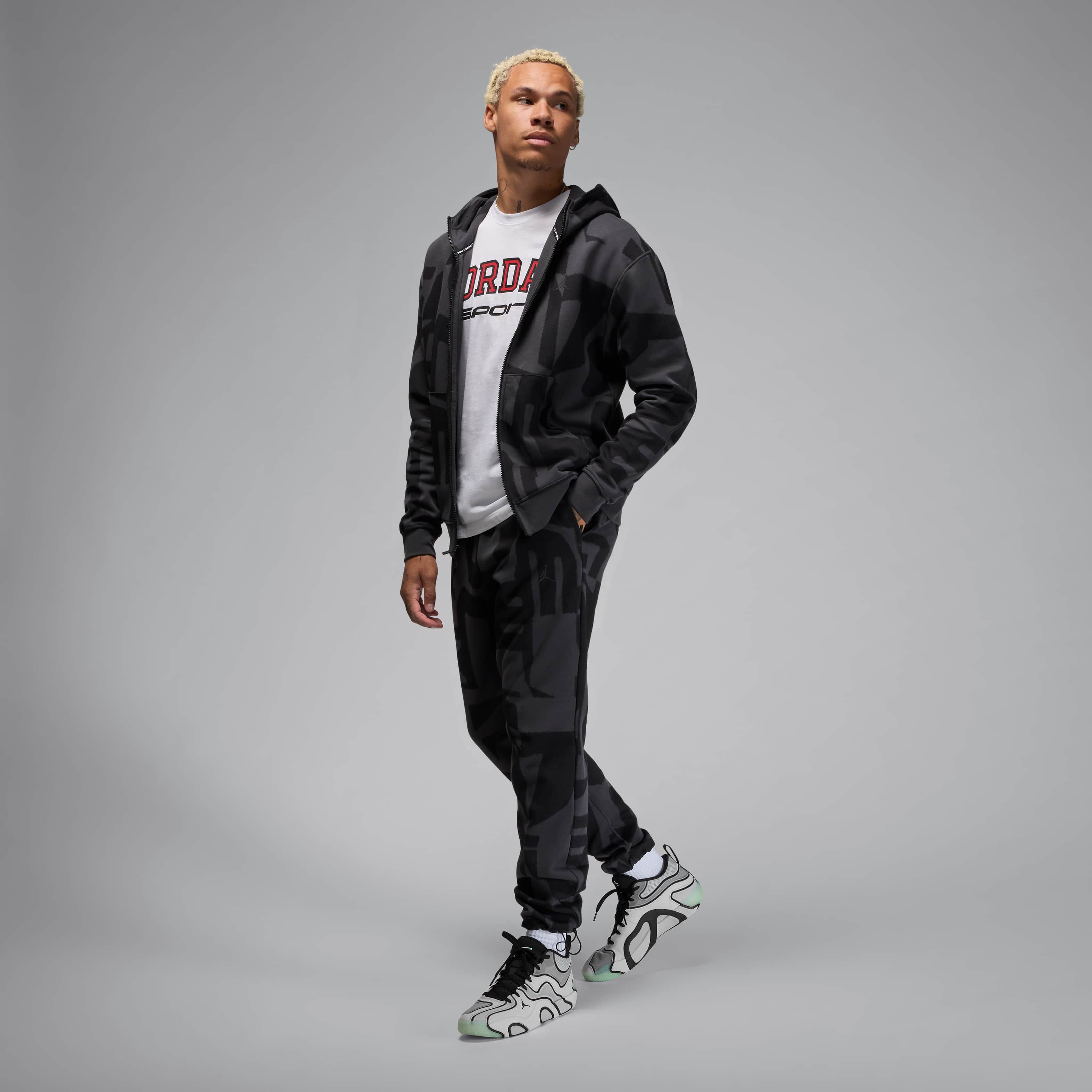 Tatum 3 'Zero Days Off' image number 11