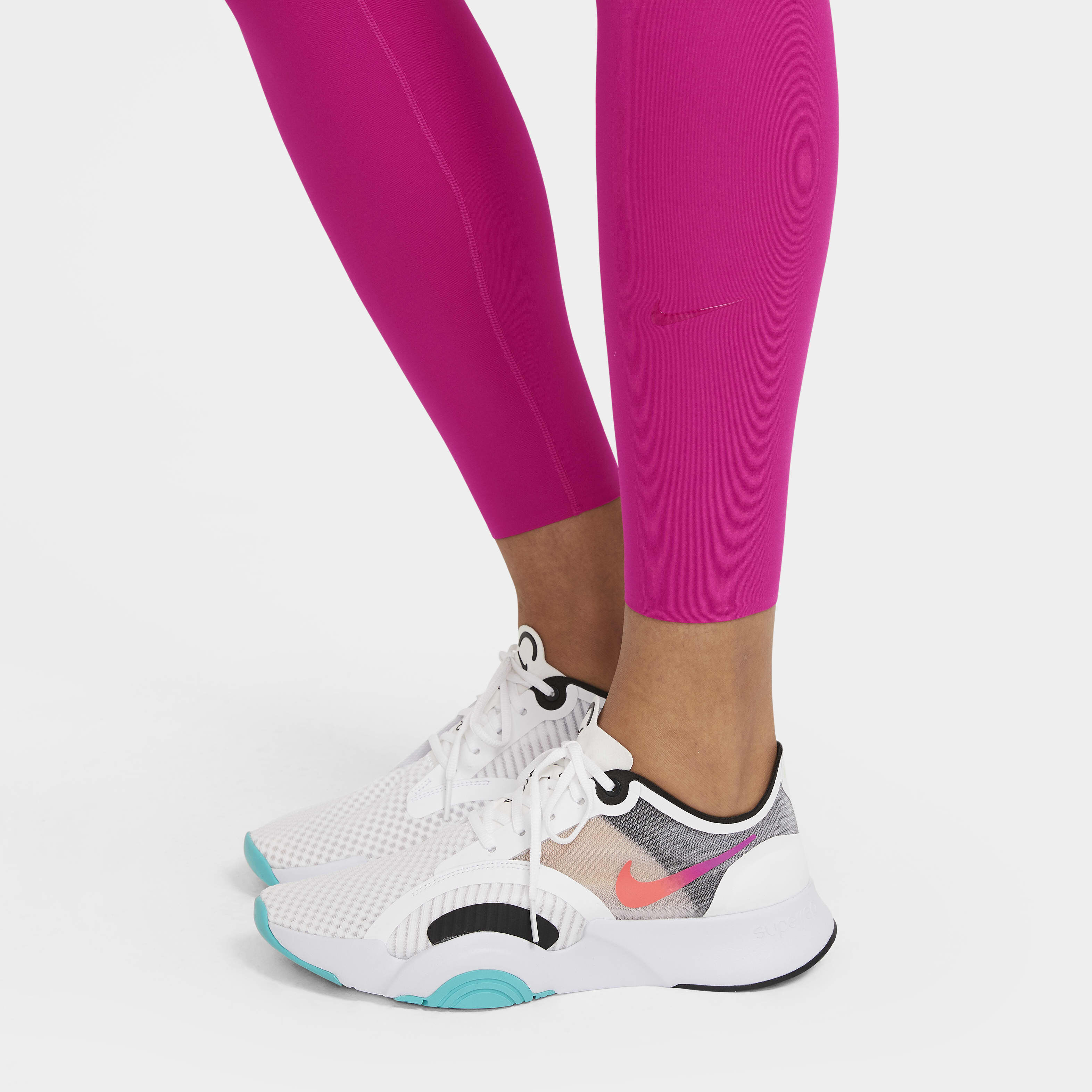 Nike One Luxe image number 5