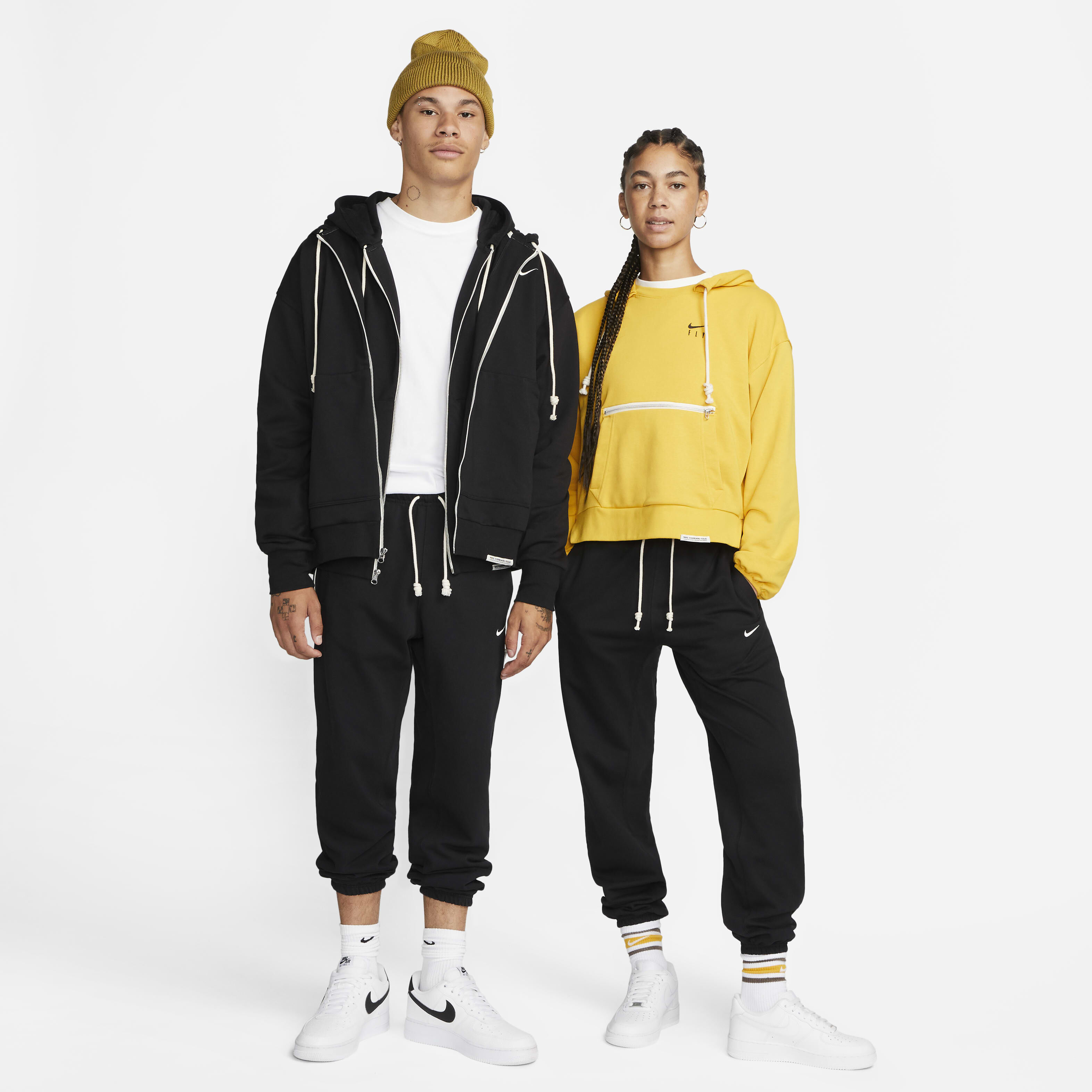 Nike Standard Issue image number 6