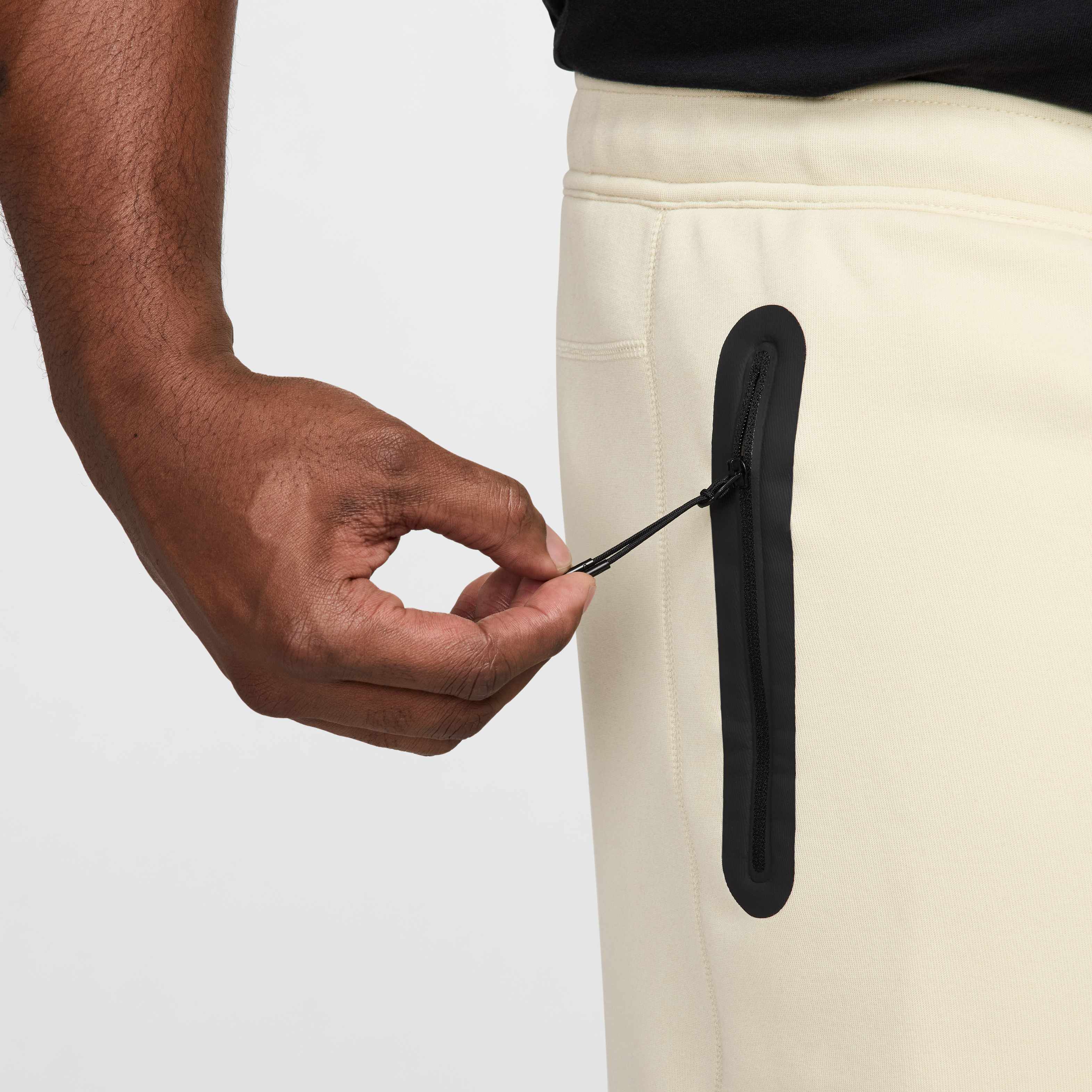 Nike Tech image number 12