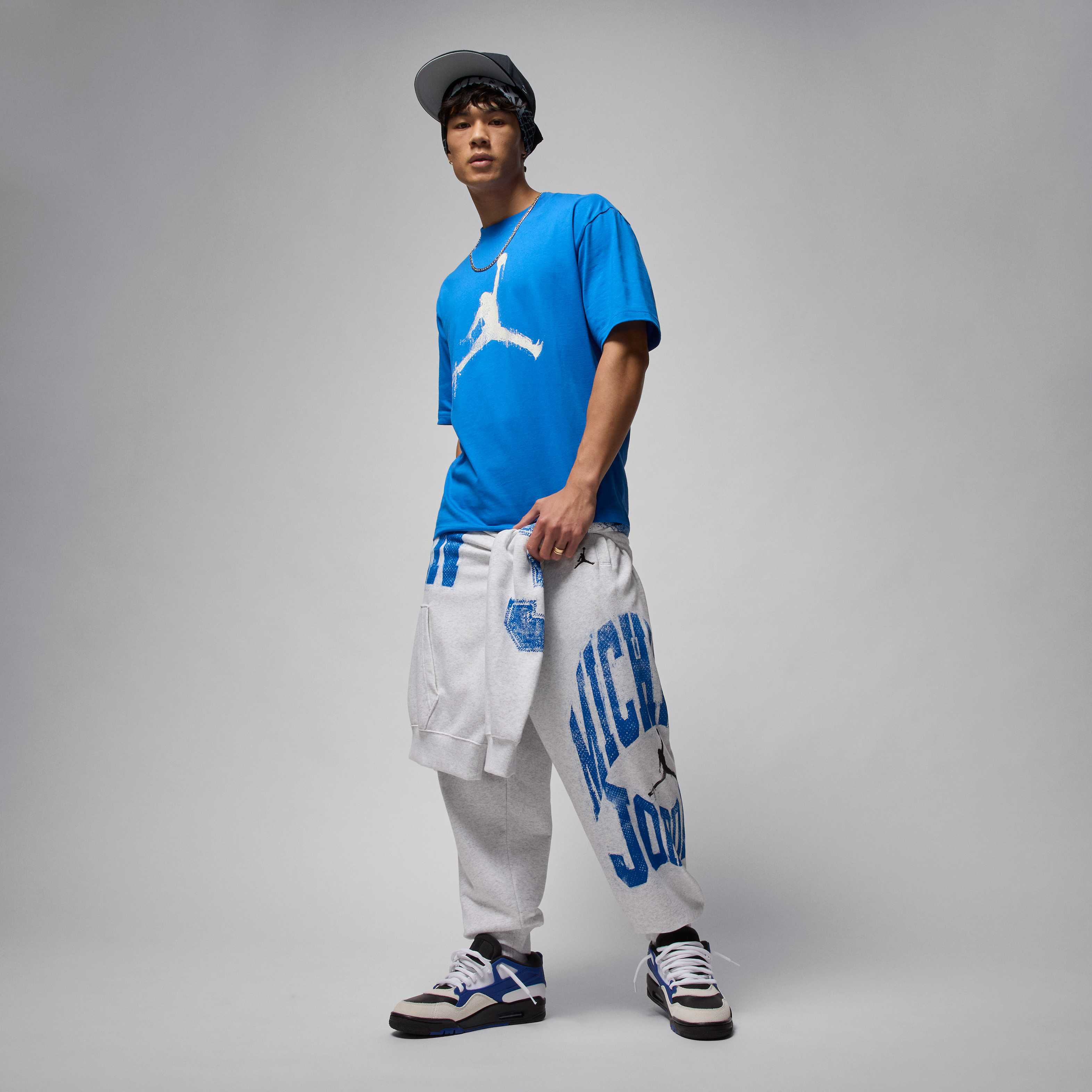 Jordan Brooklyn image number 5