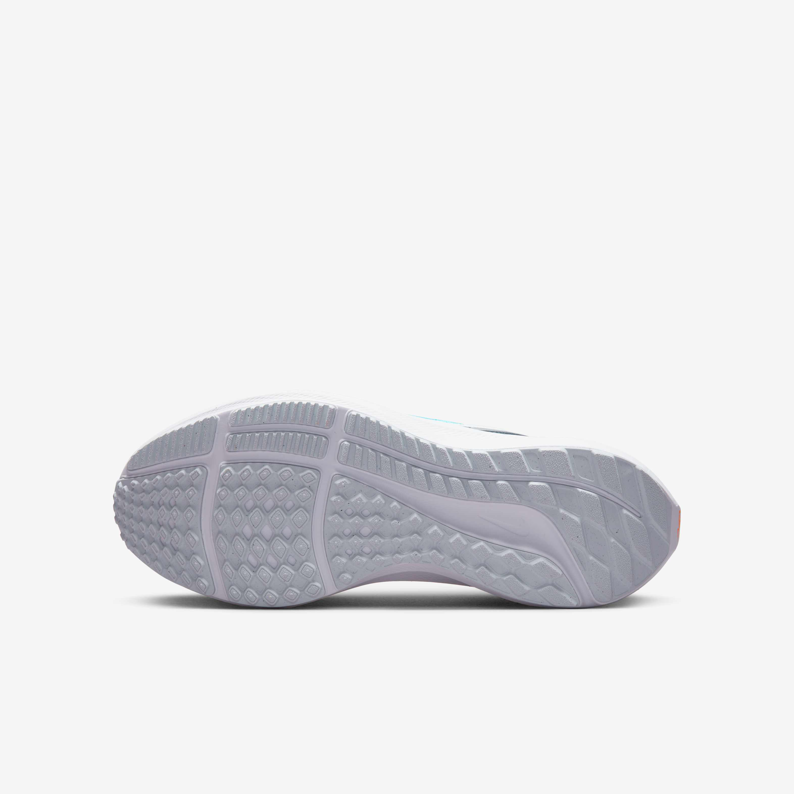 اير زووم بيجاسوس 40 PR image number 1