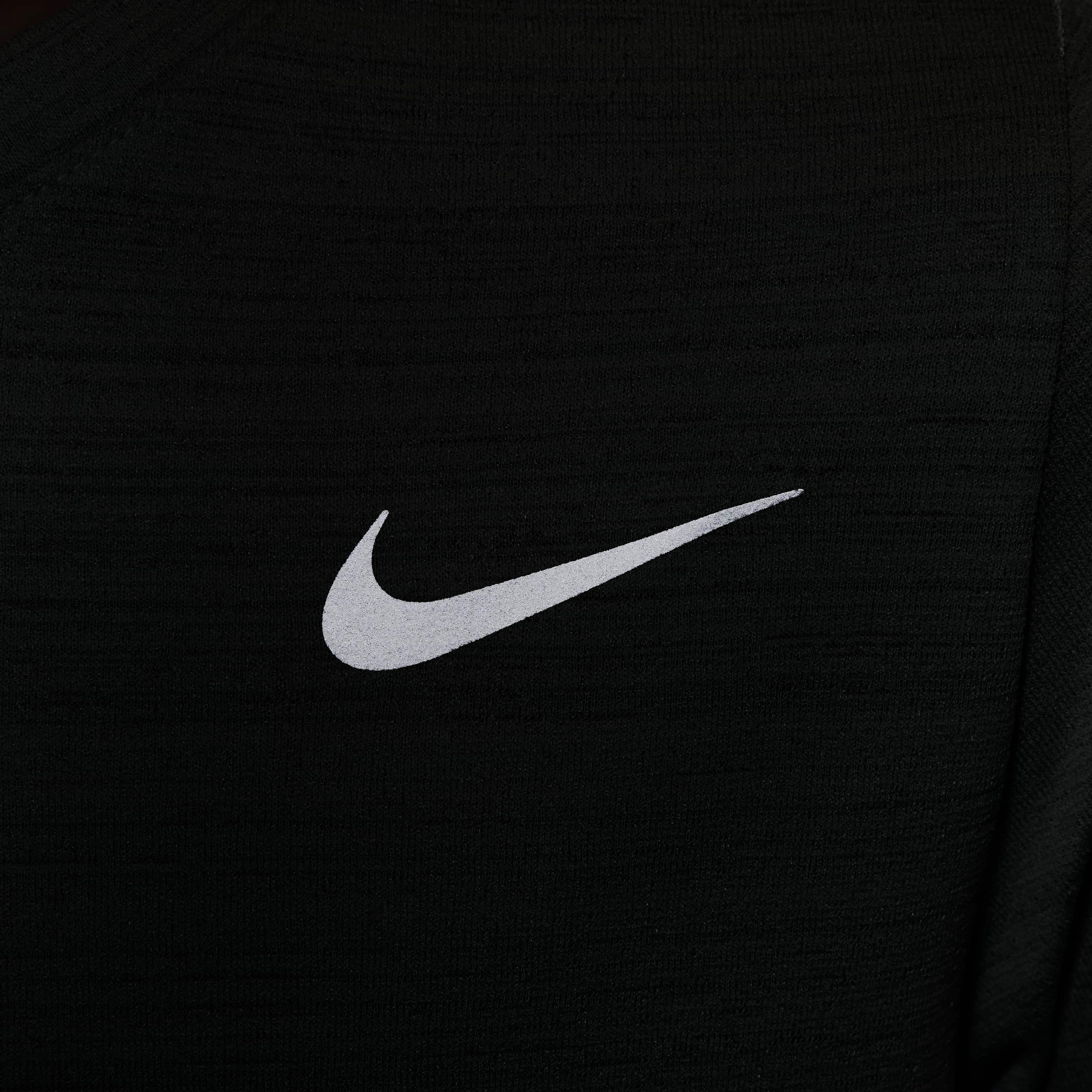 Nike Dri-FIT Miler image number 7